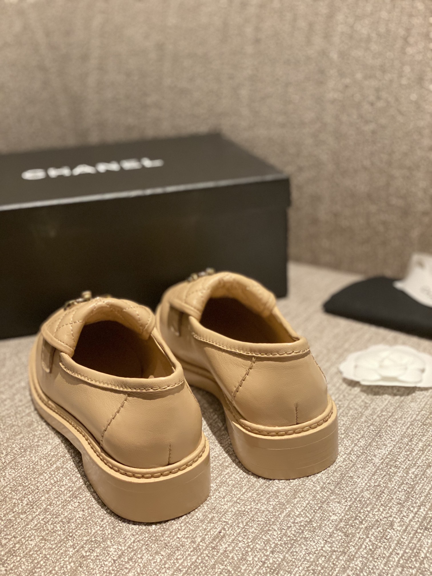 Ch*el flats 19