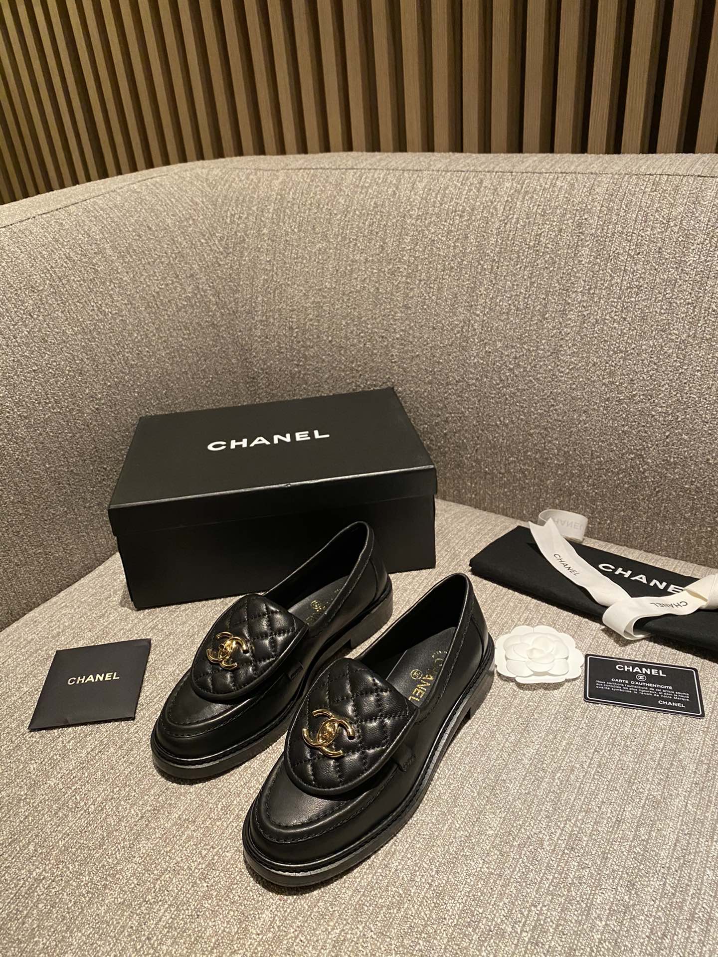 Ch*el flats 21