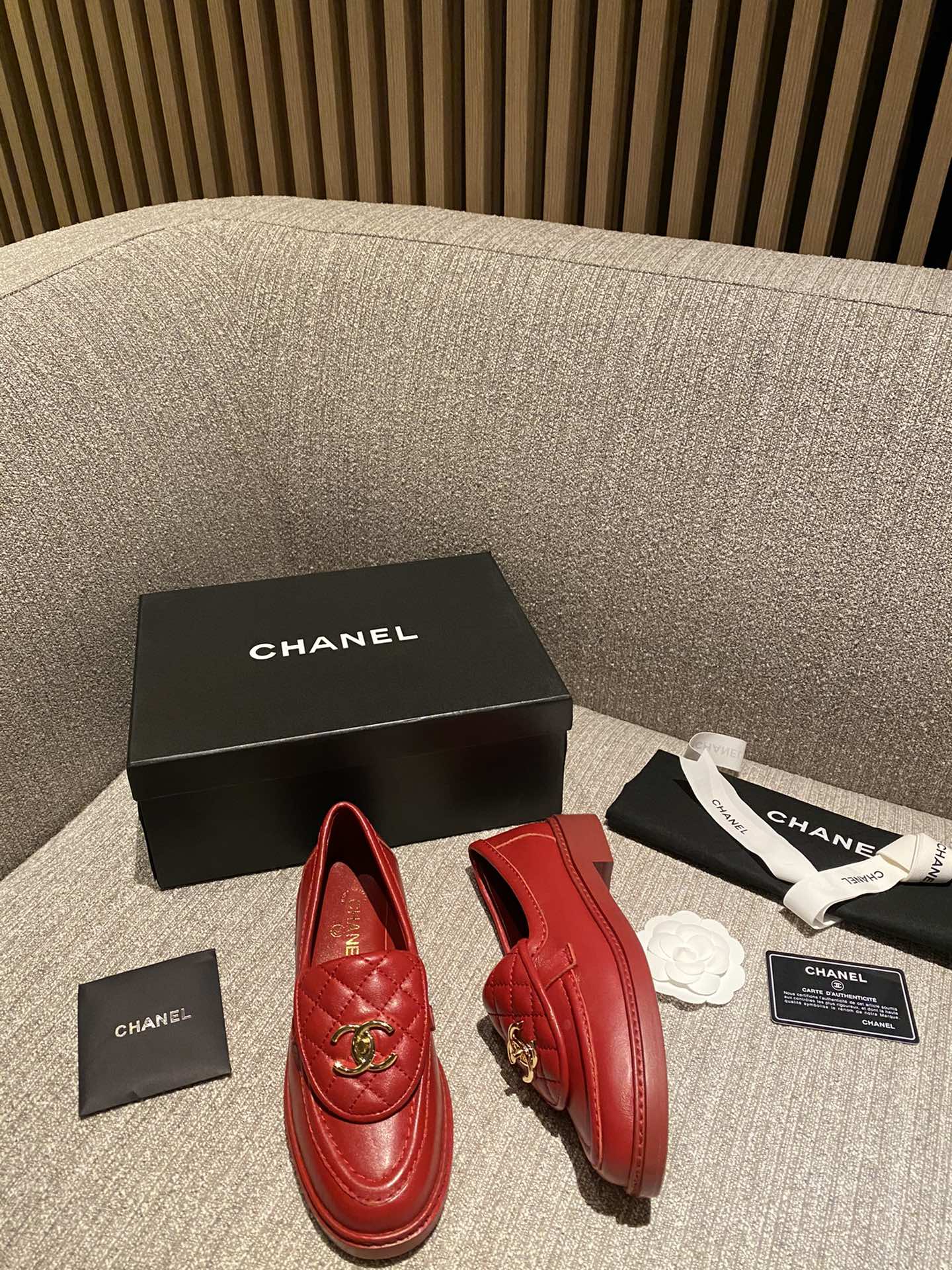 Ch*el flats 22