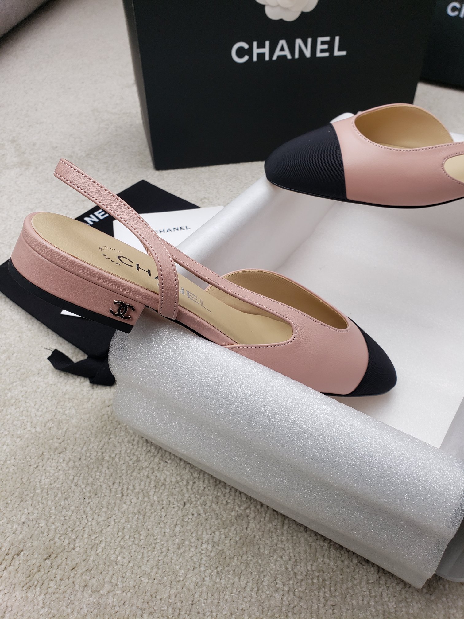 Ch*el flats 31