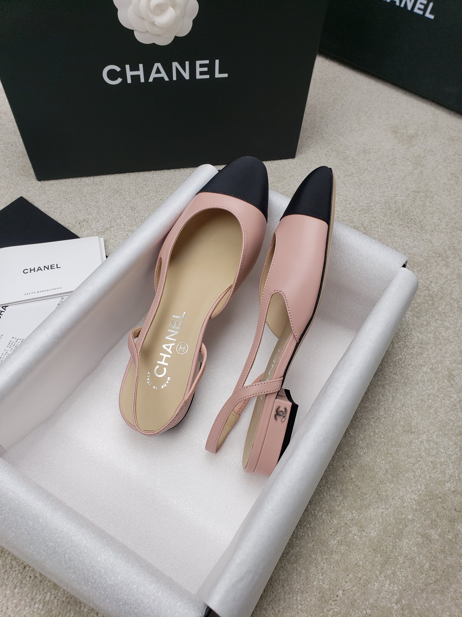 Ch*el flats 31