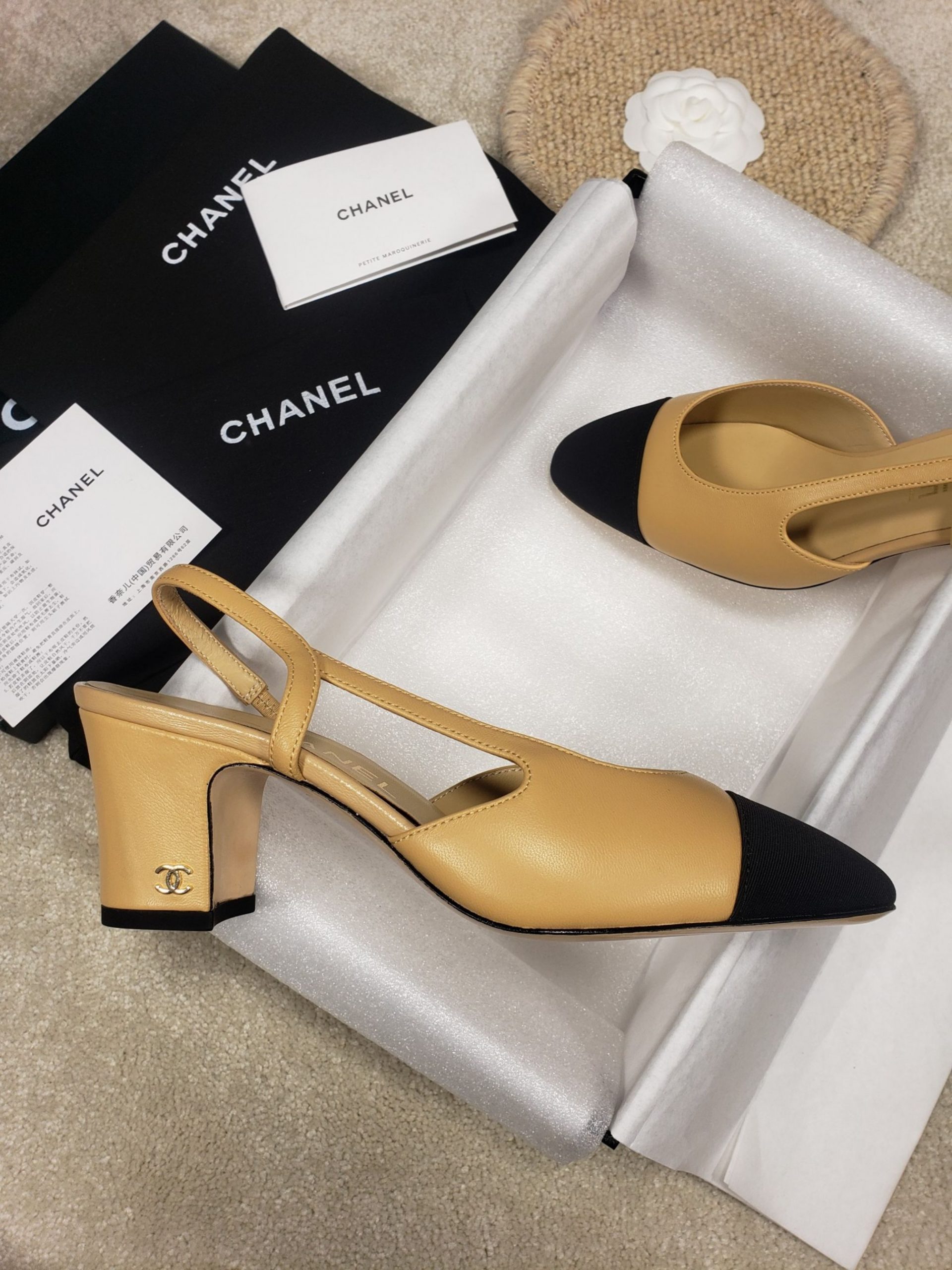 Ch*el flats 41