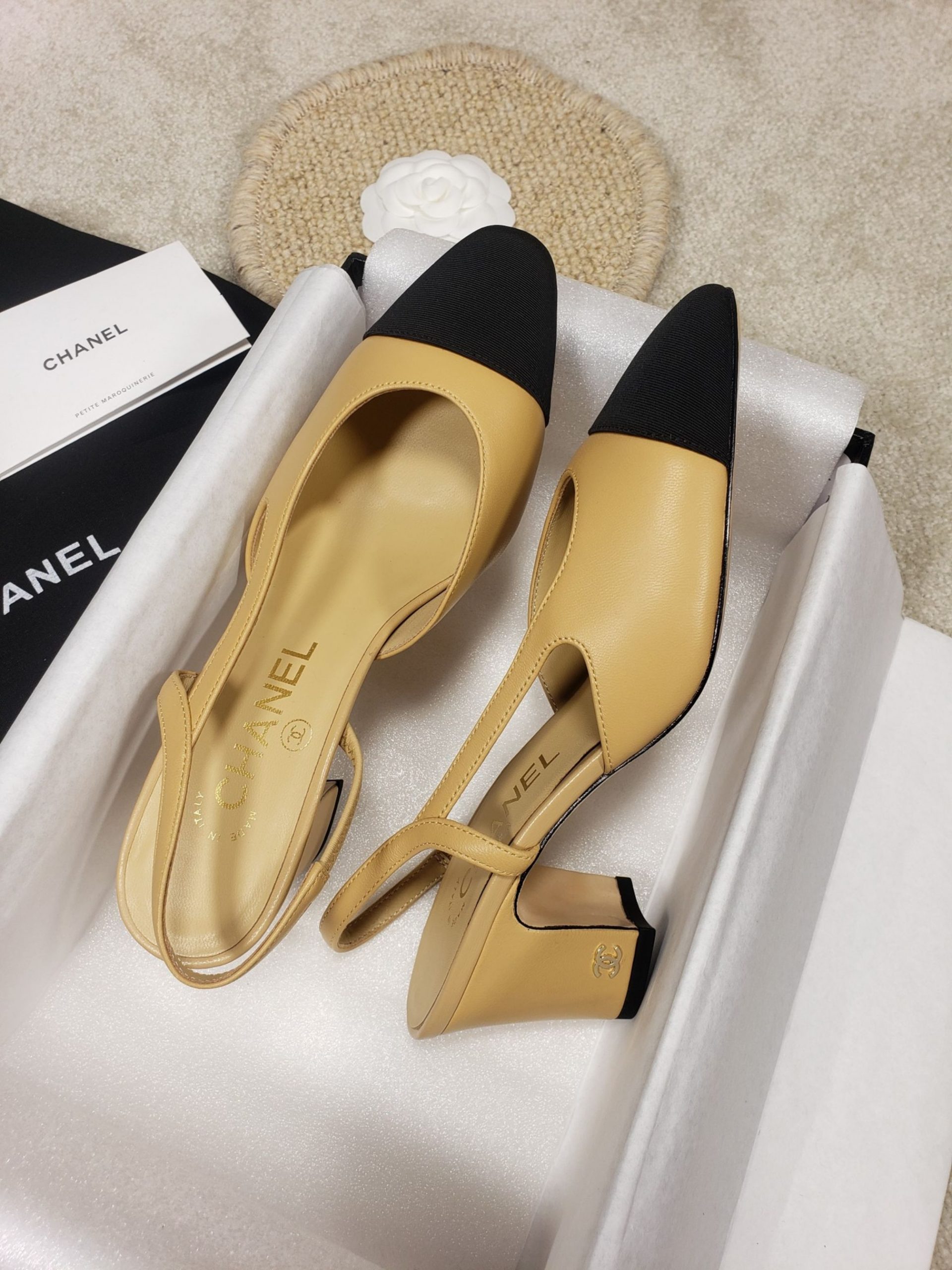 Ch*el flats 41