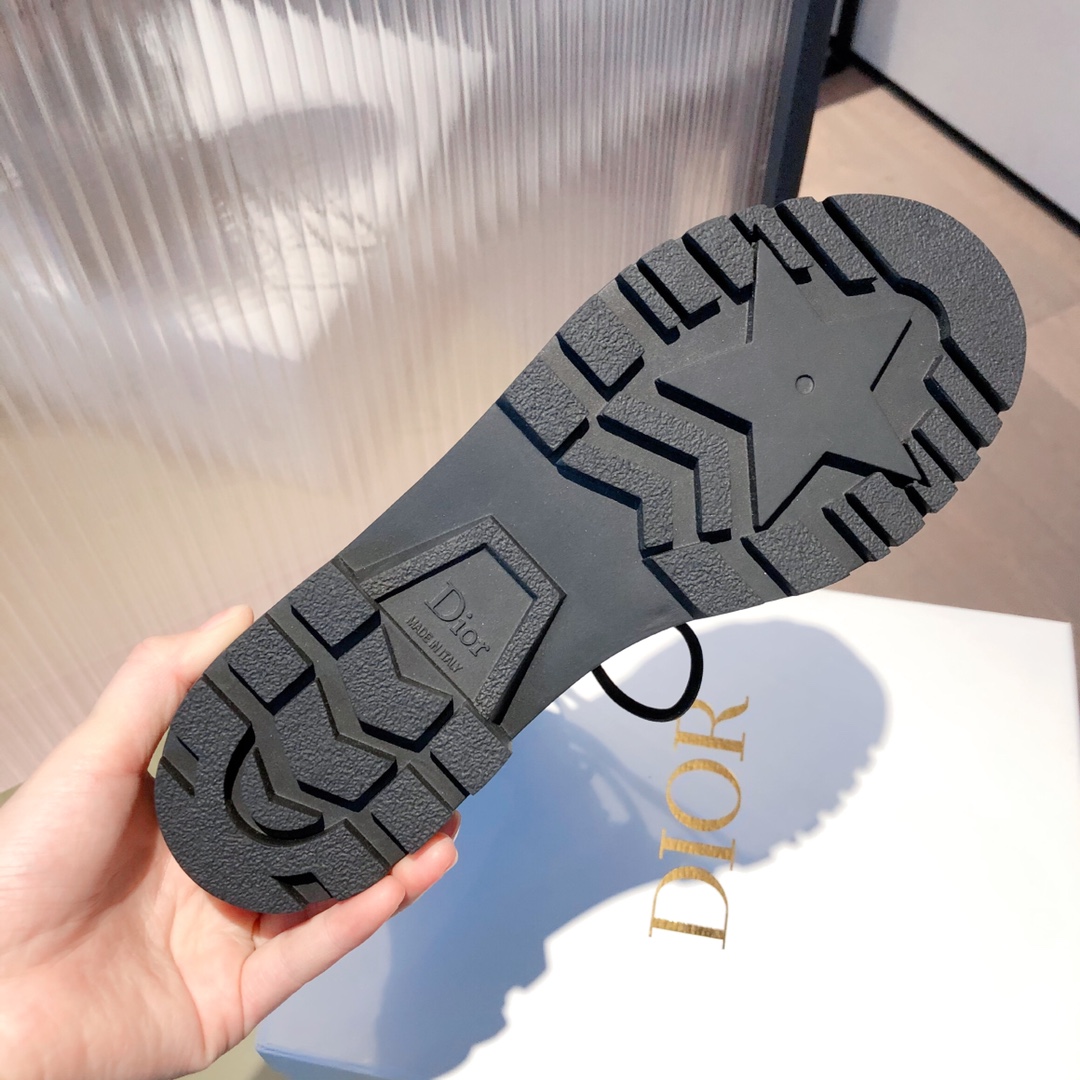 D*or boots 5