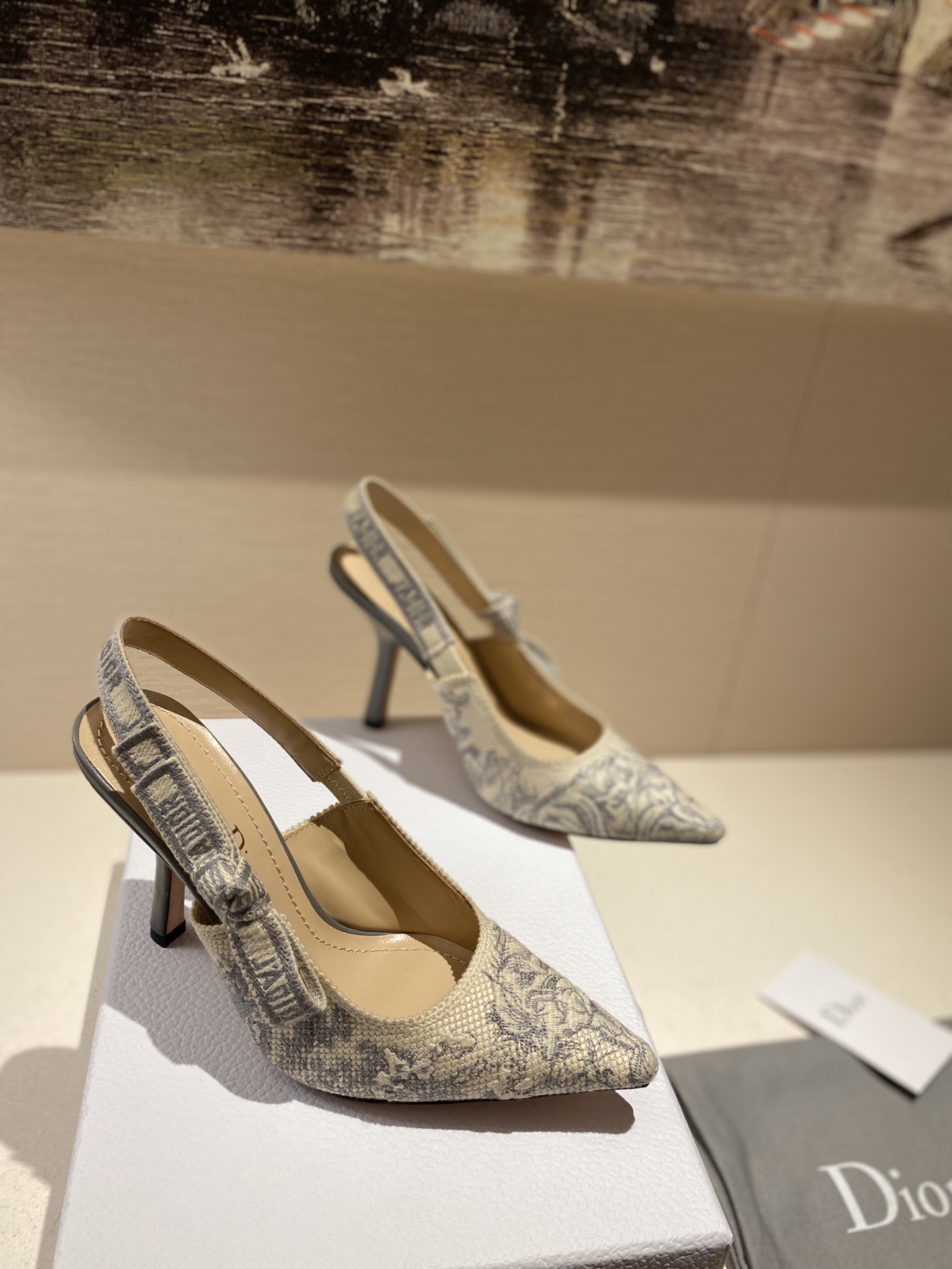 D*or high heels 5
