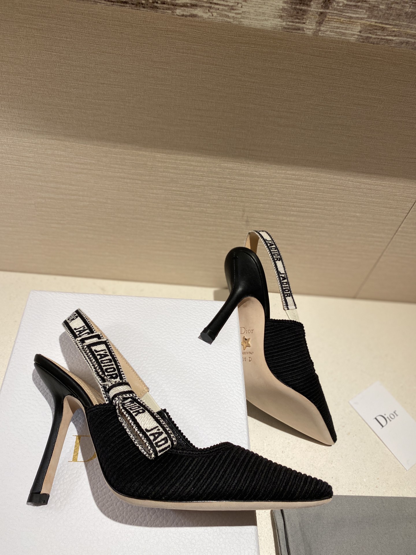 D*or high heels 7