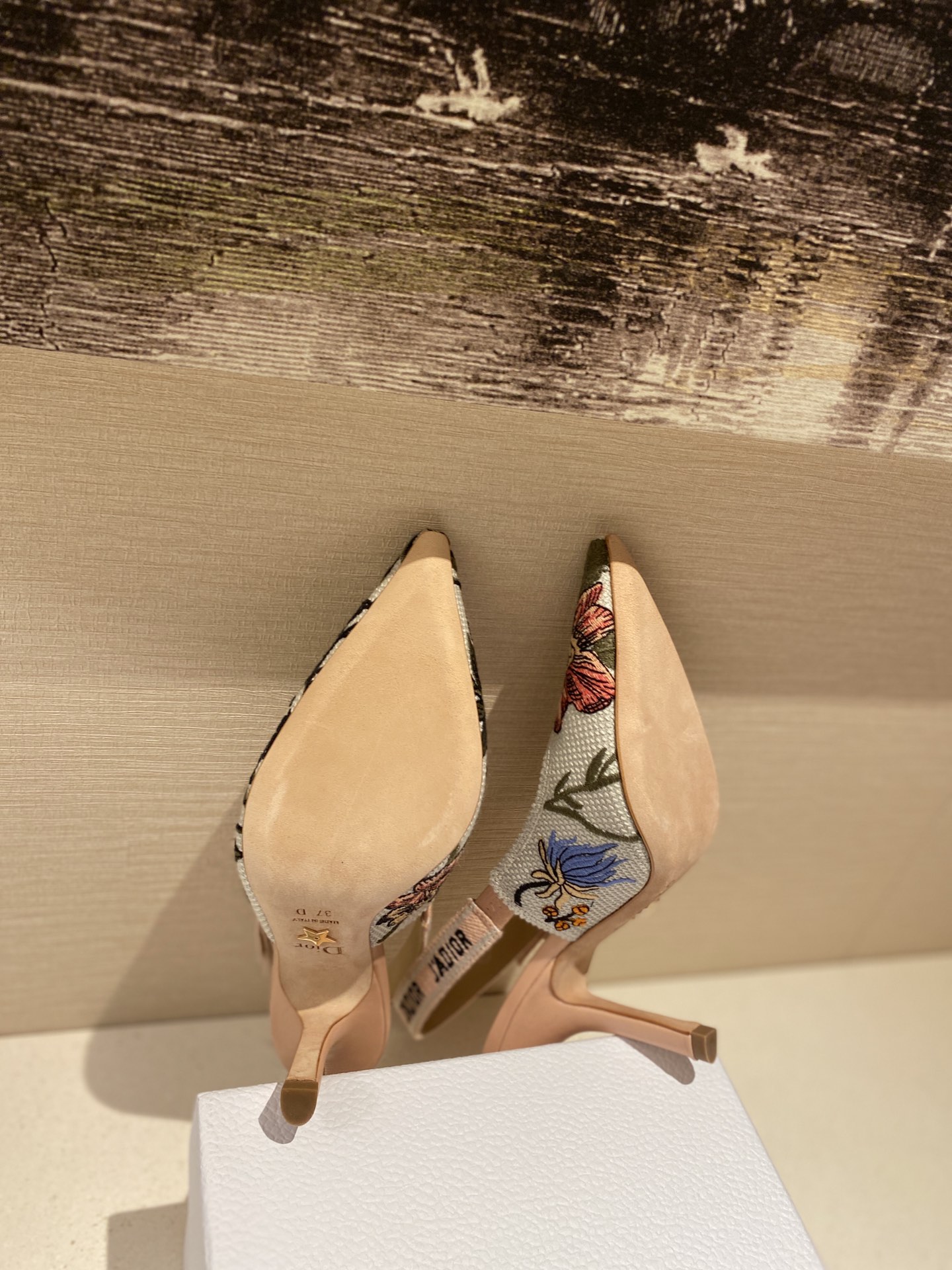 D*or high heels 8