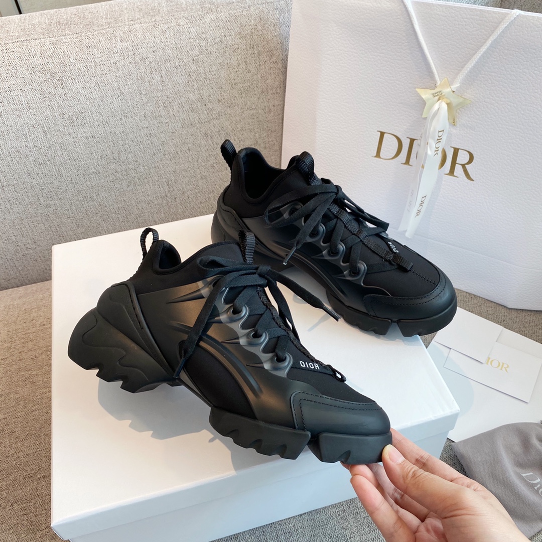 D*or sneakers 64