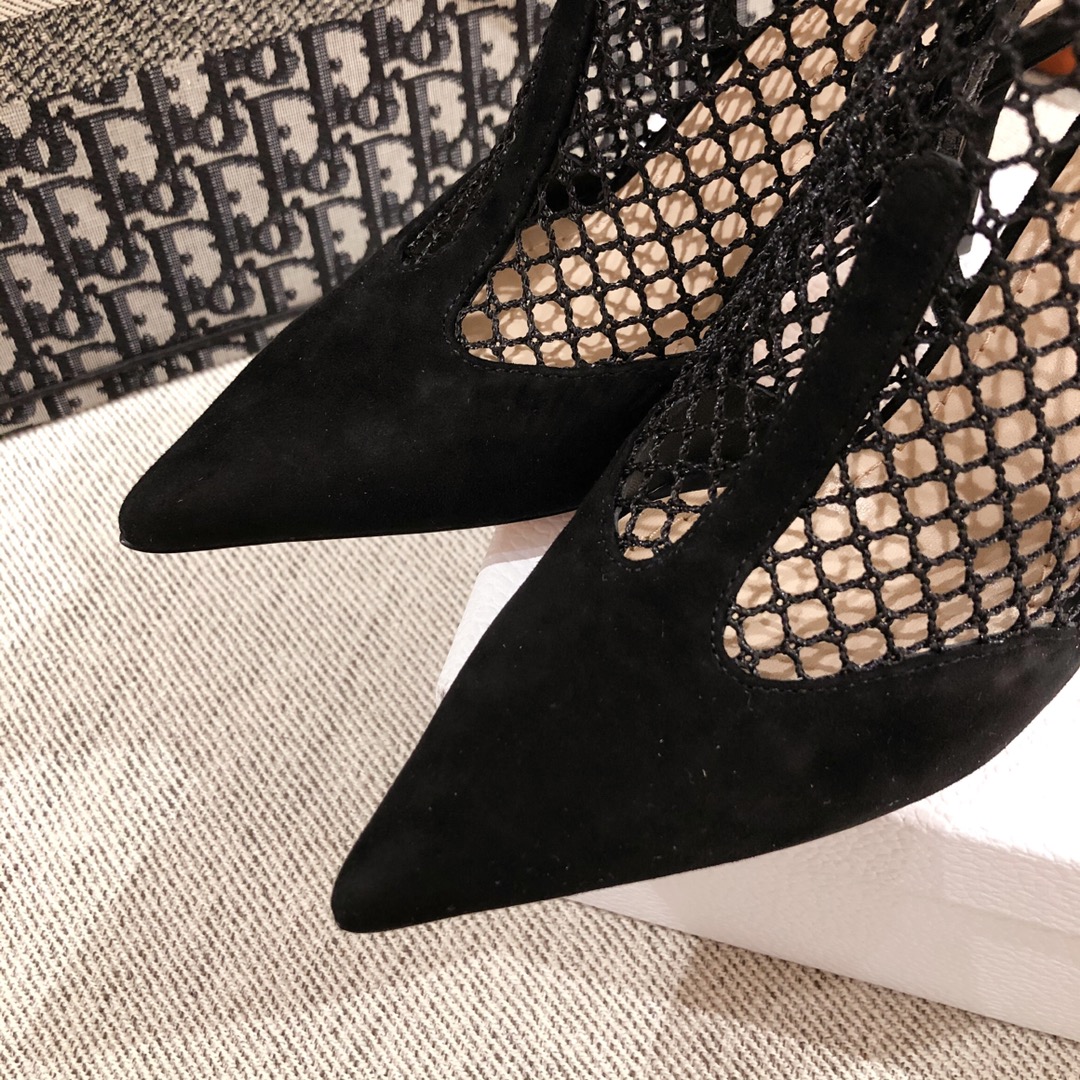 D*or high heels 19