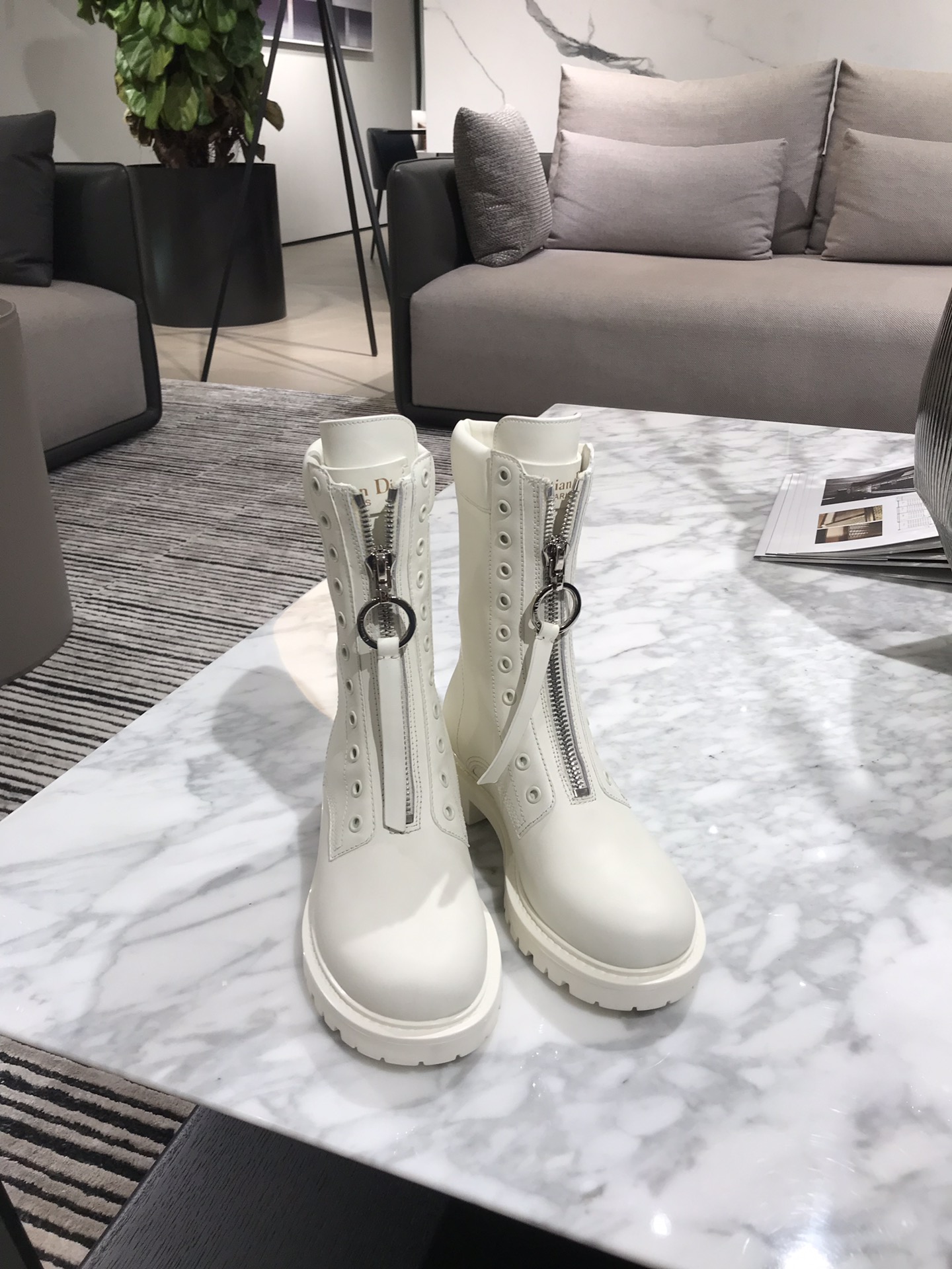 D*or boots 12