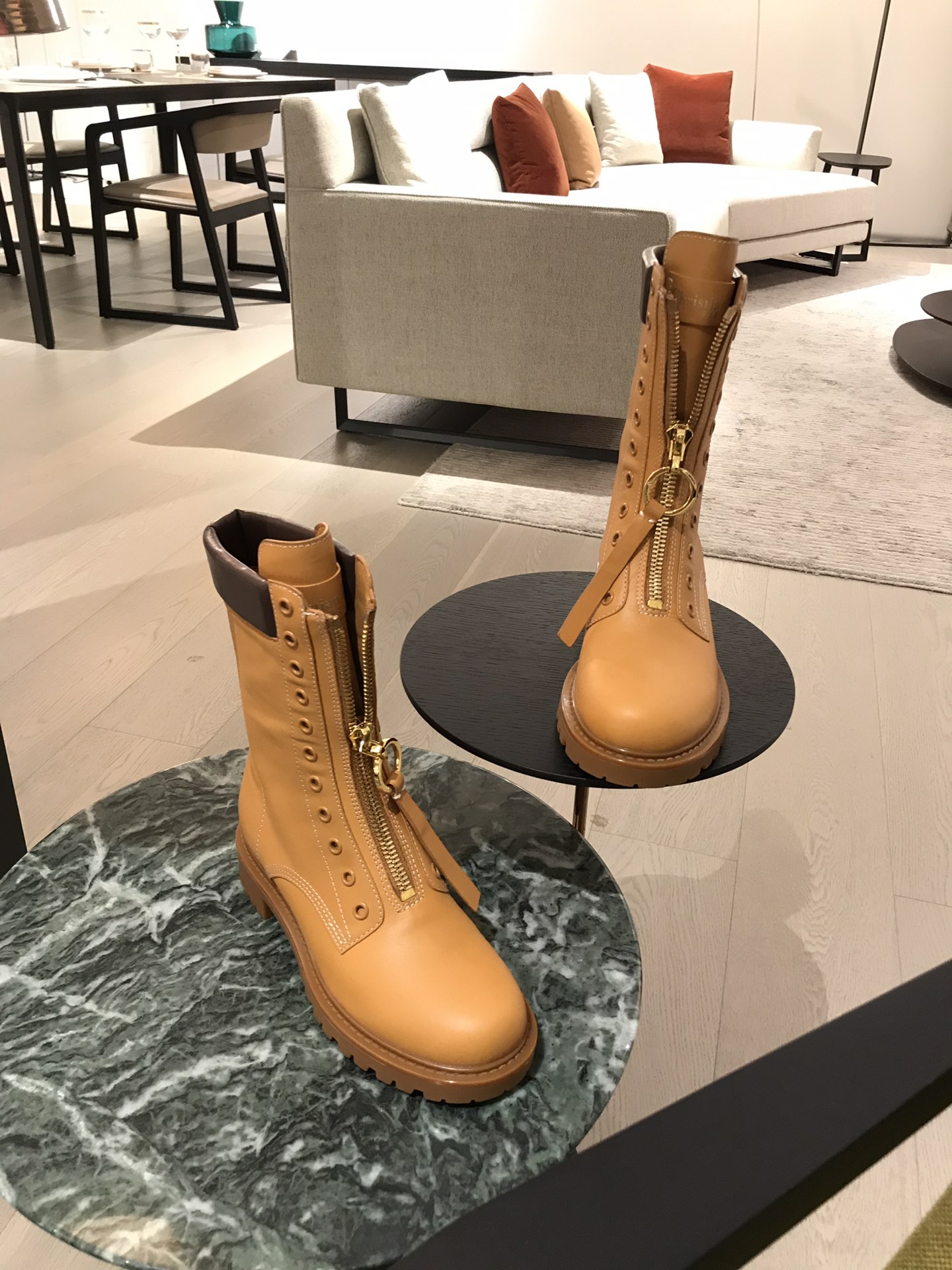 D*or boots 13