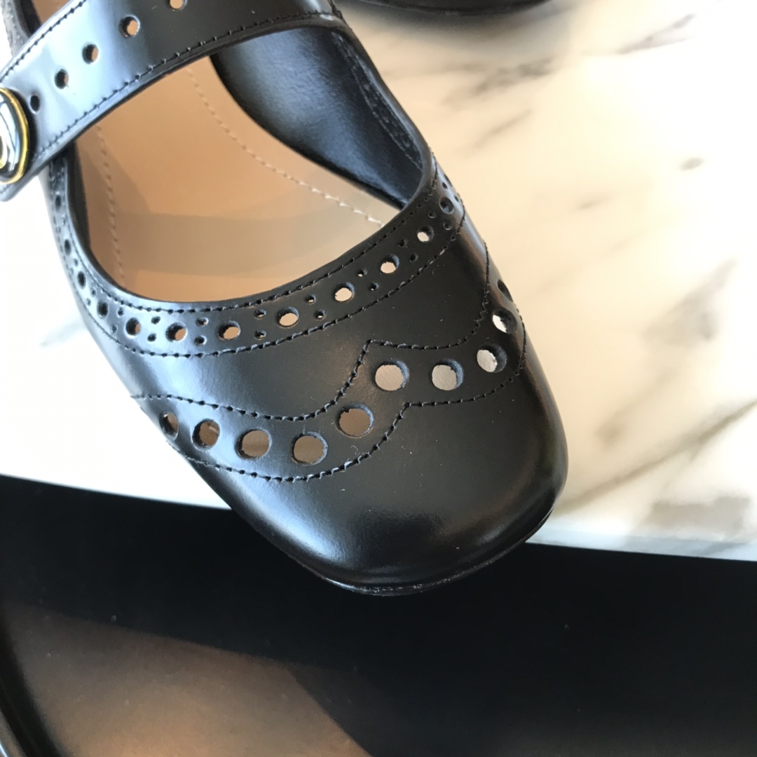 D*or flats 29