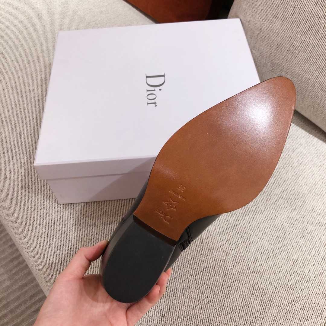 D*or boots 23