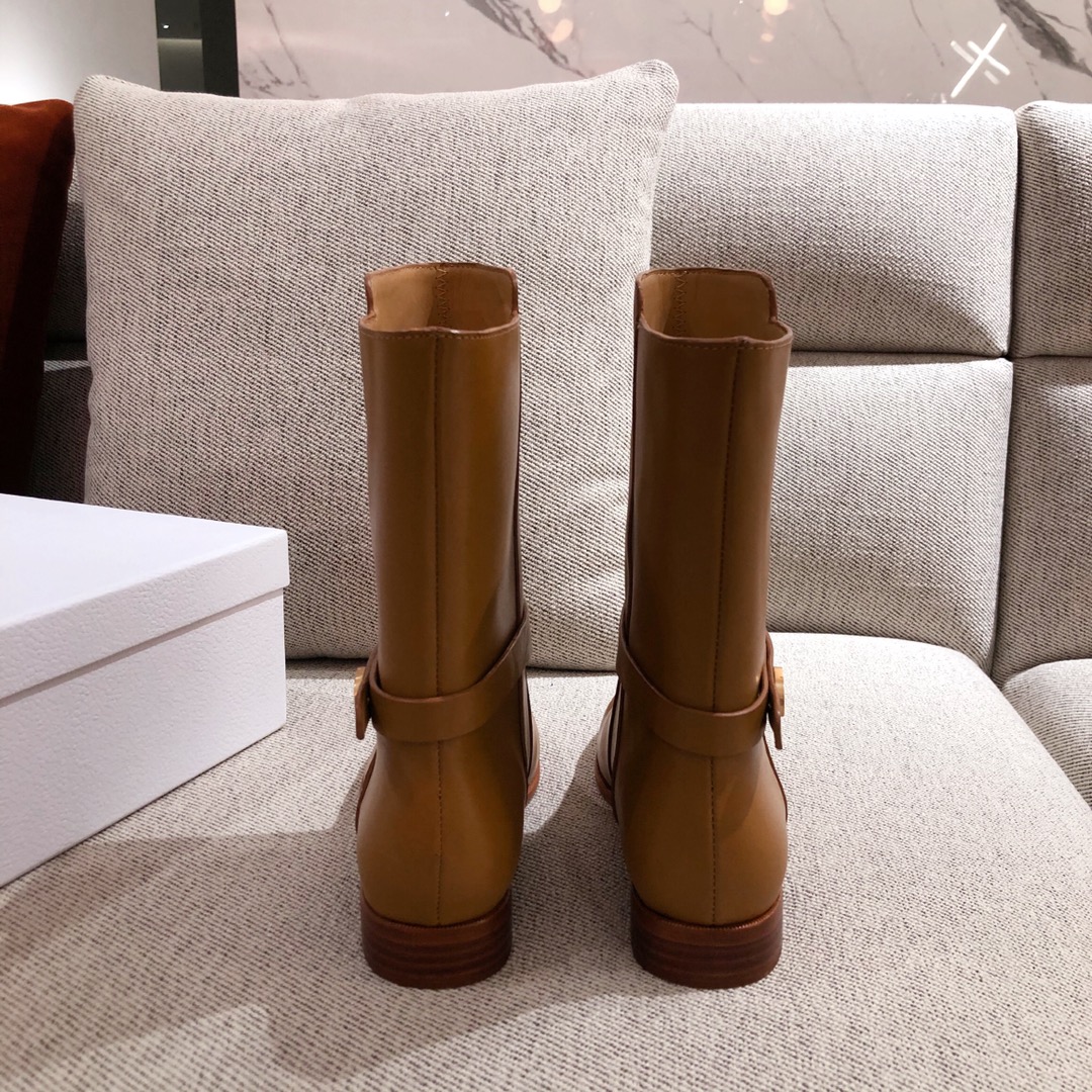 D*or boots 27