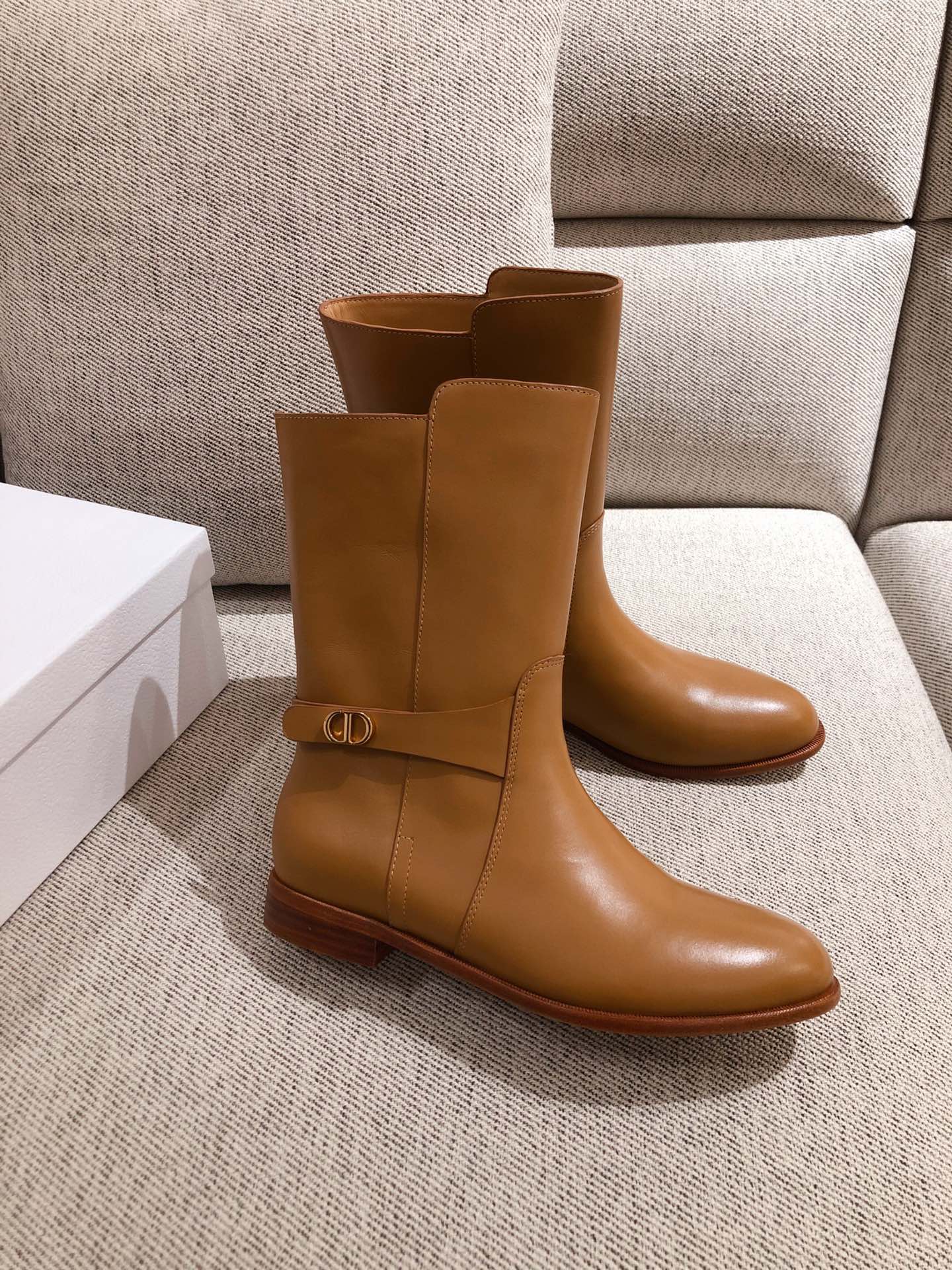 D*or boots 27