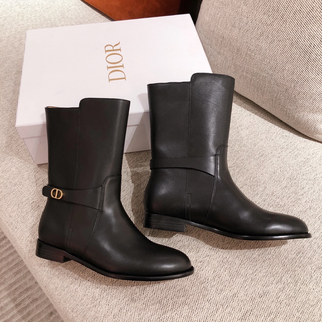 D*or boots 28