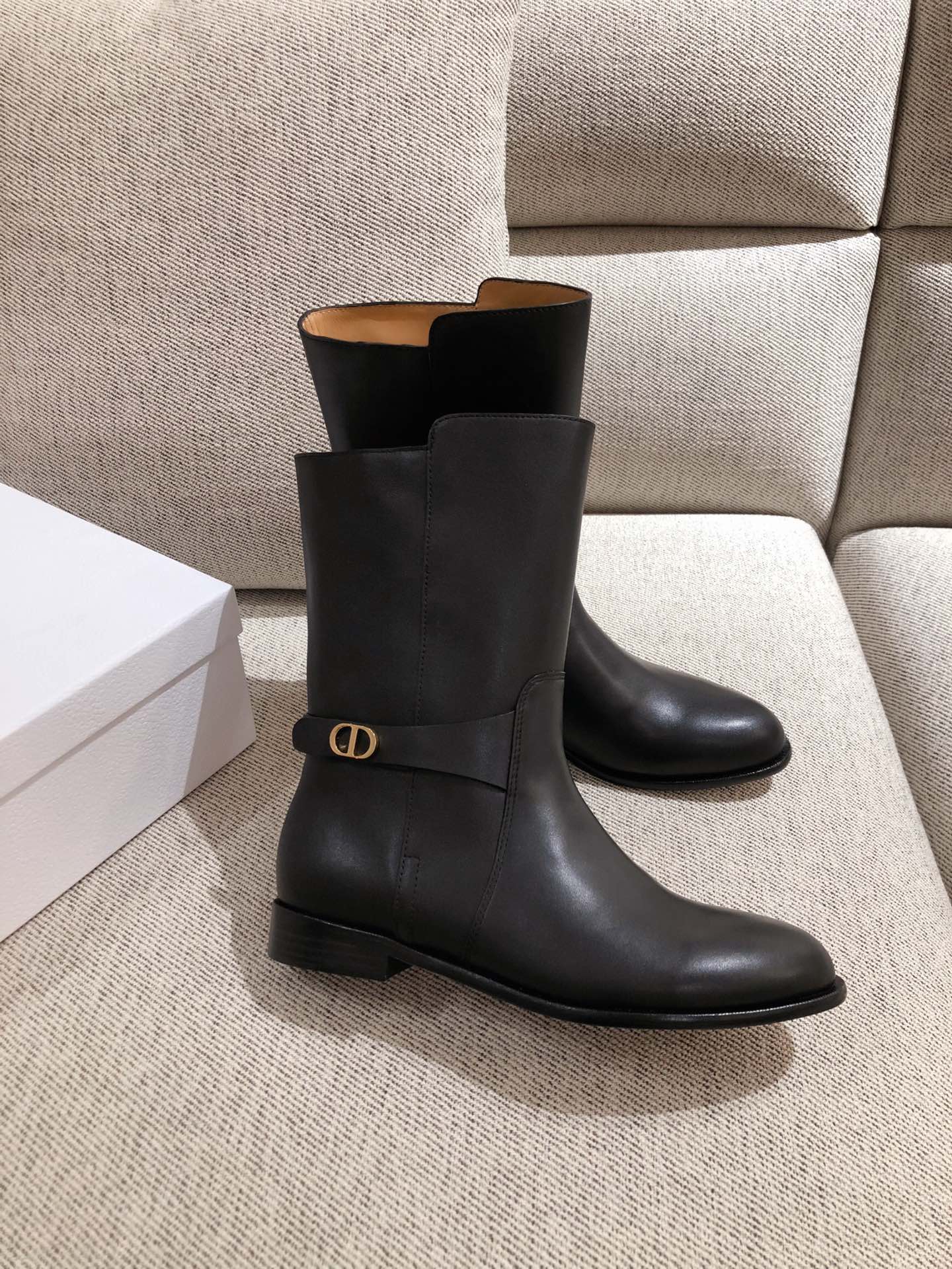 D*or boots 28