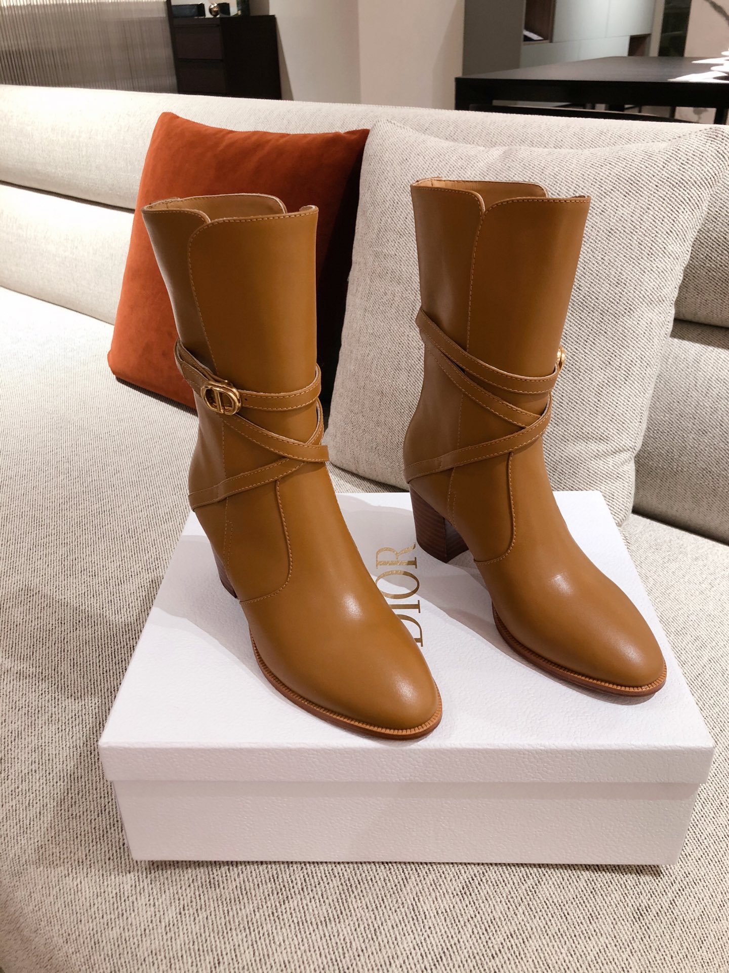 D*or boots 31