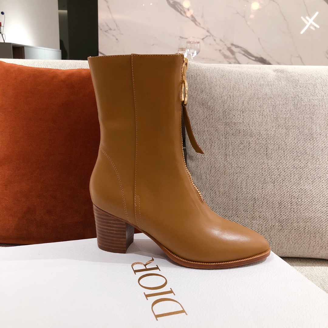 D*or boots 32