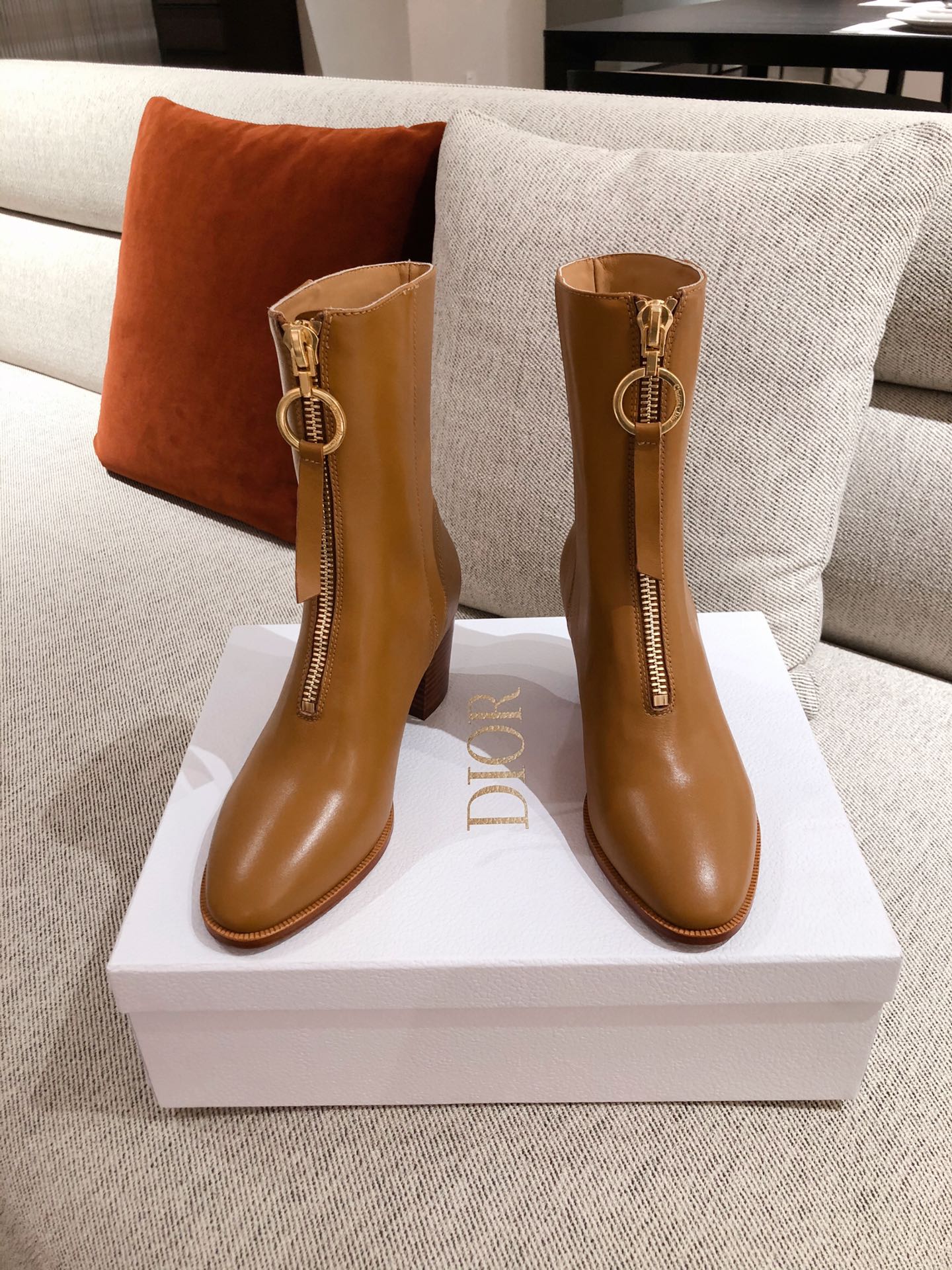 D*or boots 32