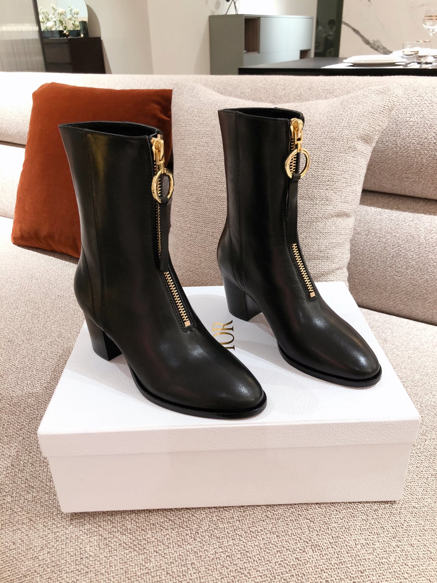 D*or boots 33