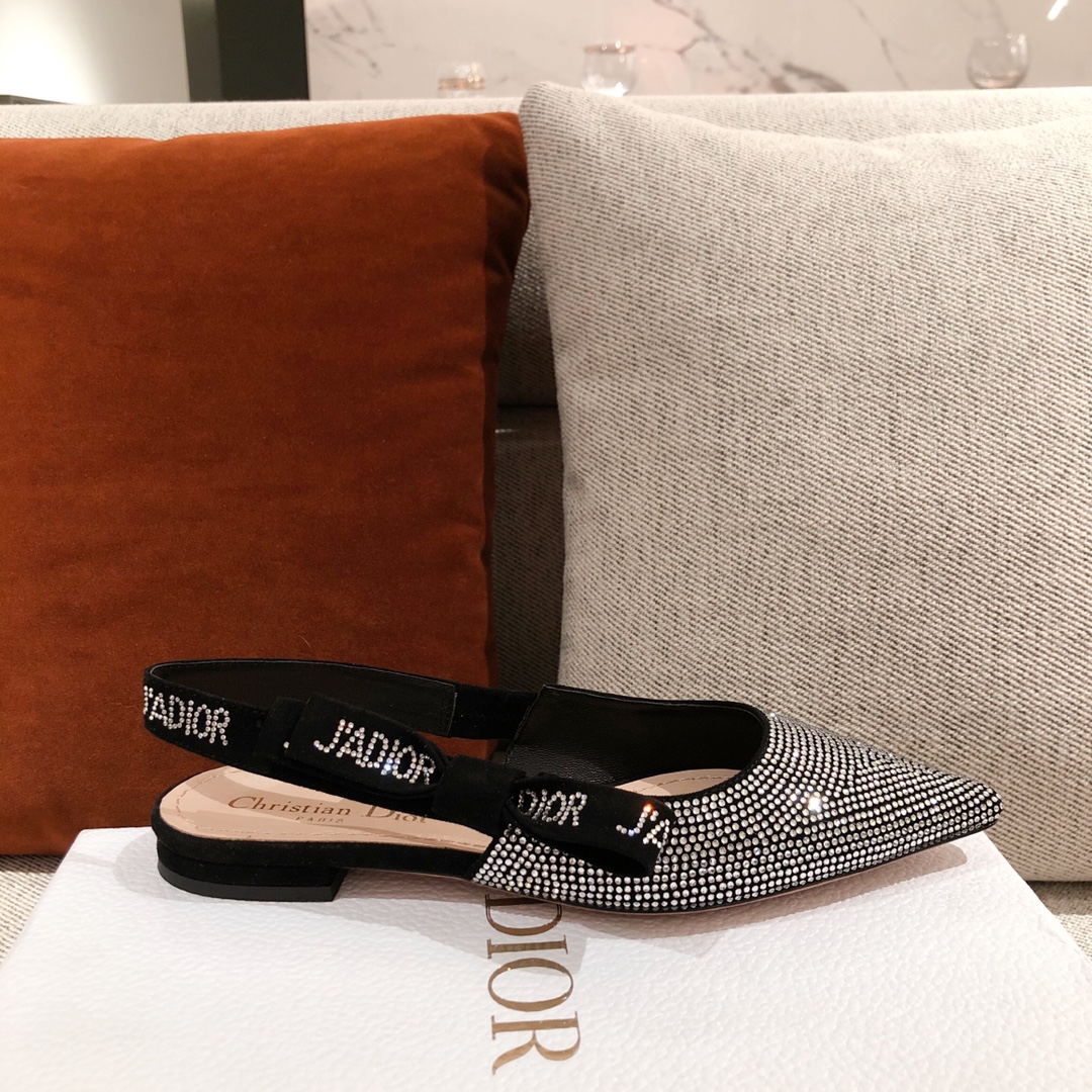D*or flats 34