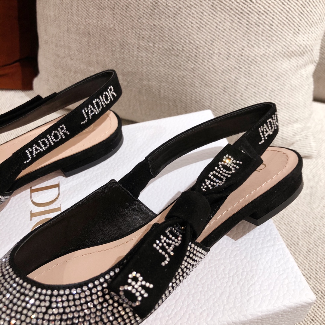 D*or flats 34