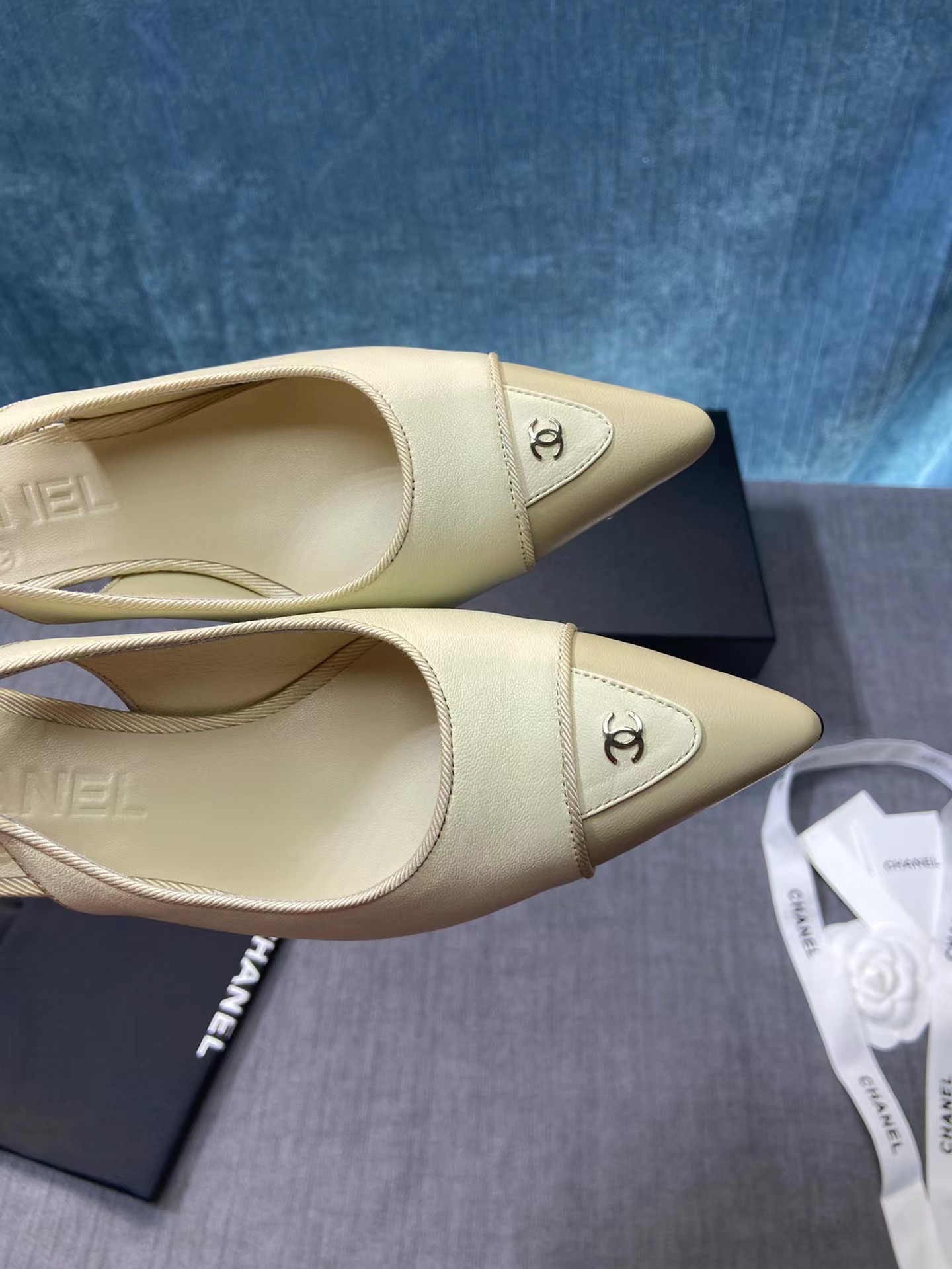 Ch*el high heels 44