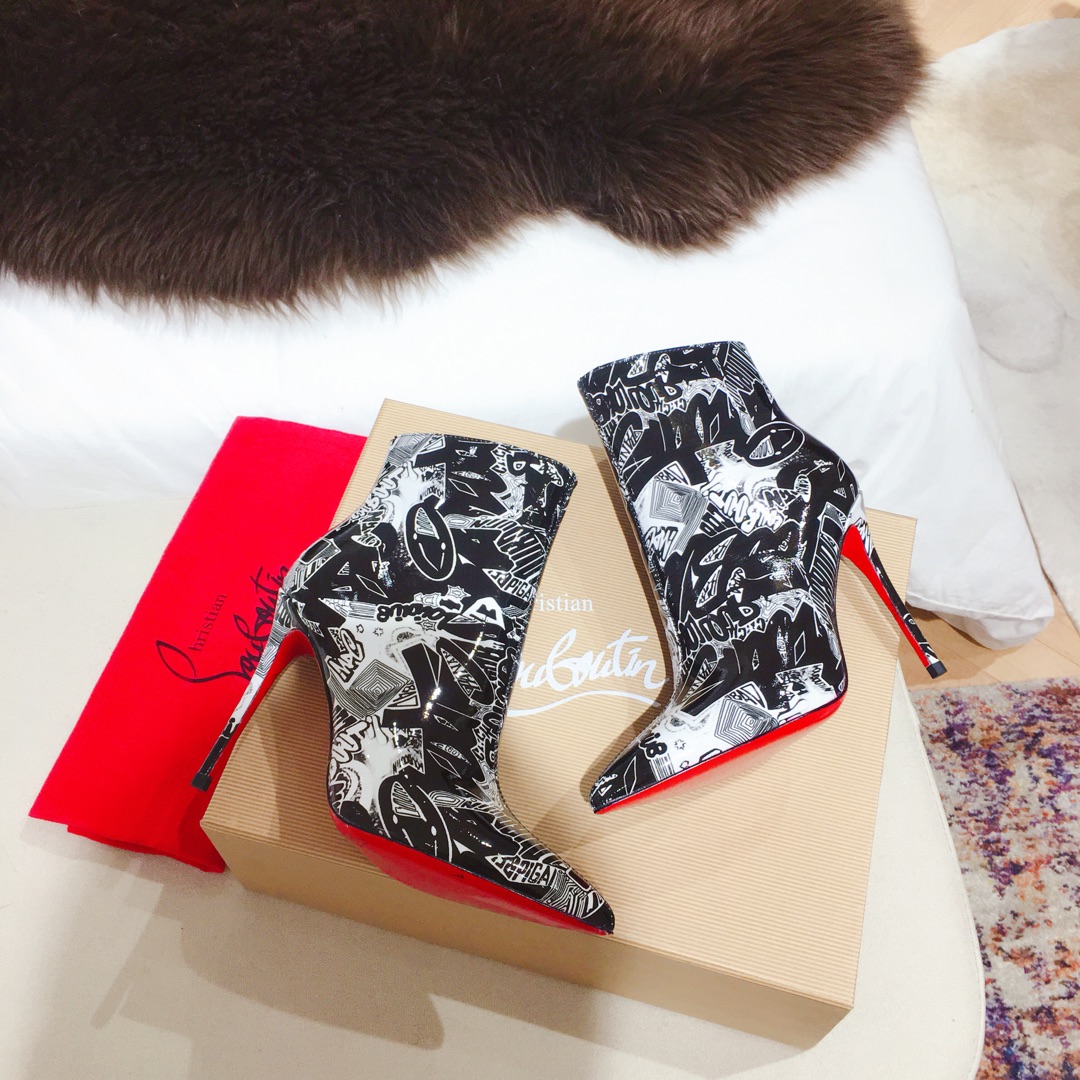 Ch**an louboutin so kate ankle boots