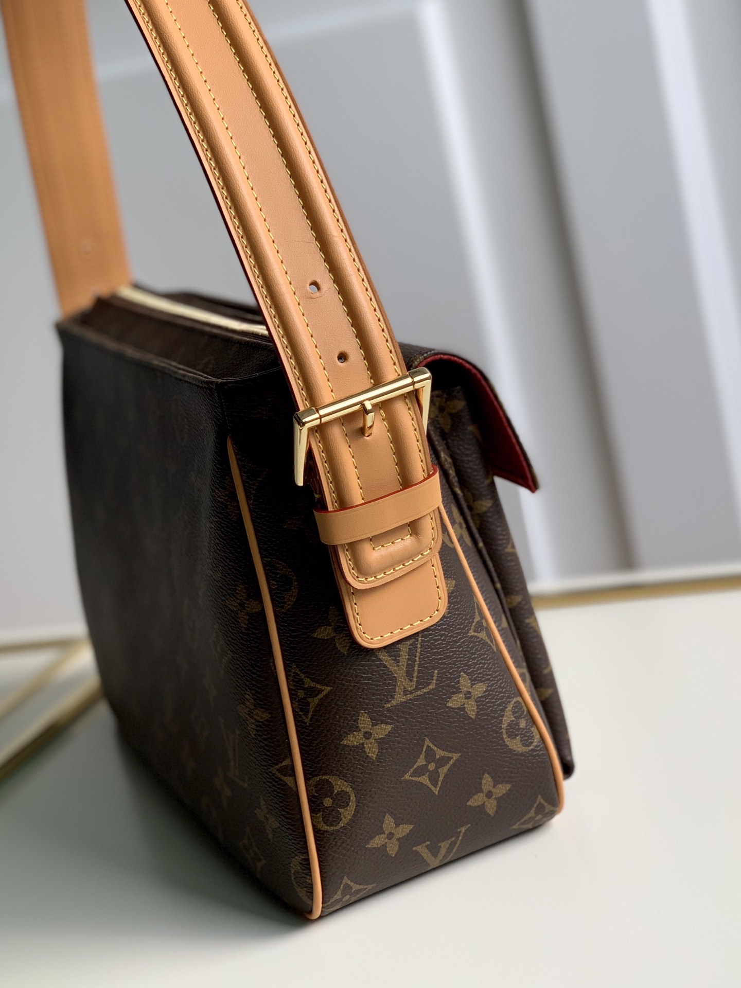 l**is V*t*n vintage monogram canvas large shoulder bag