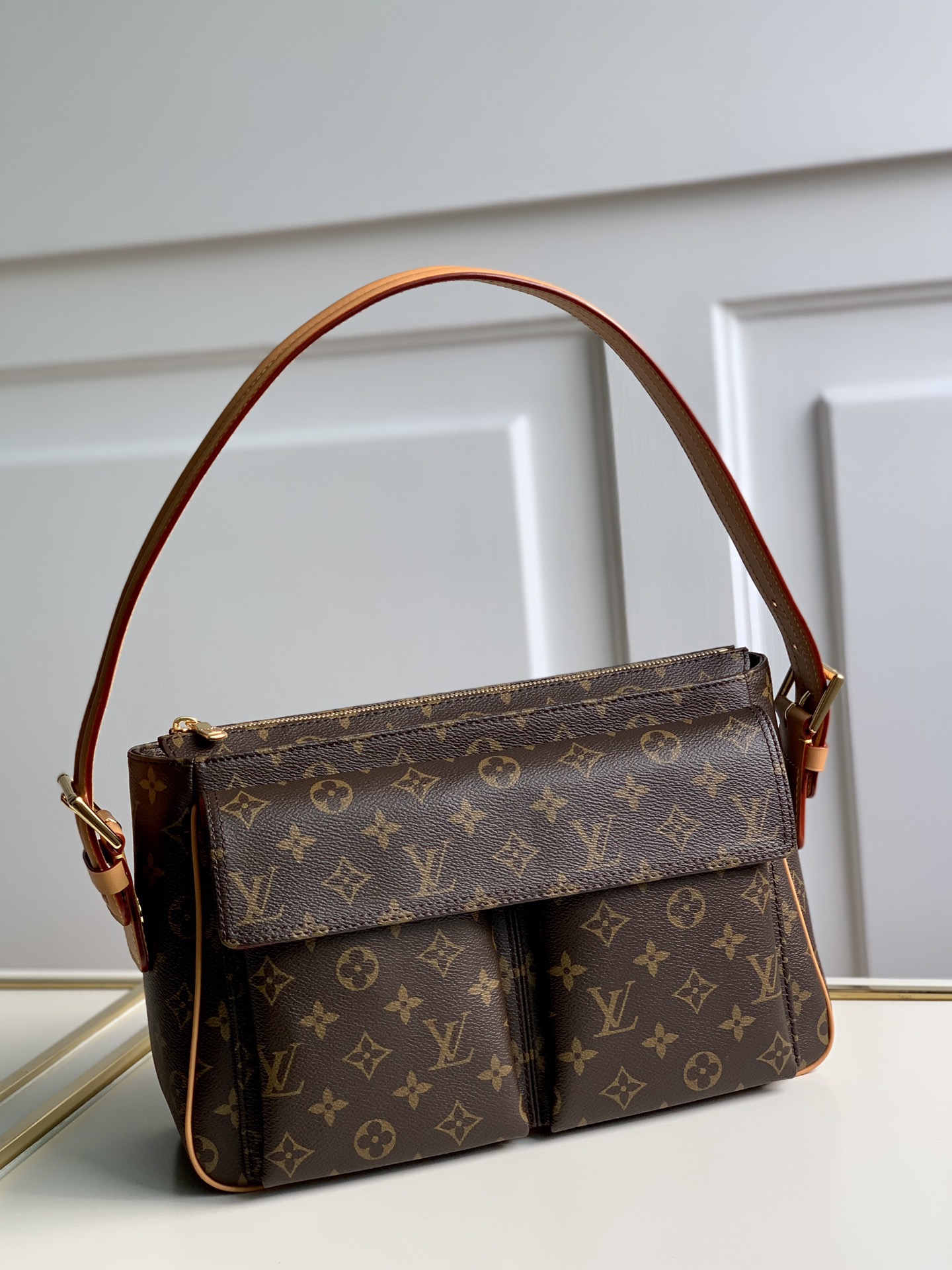 l**is V*t*n vintage monogram canvas large shoulder bag
