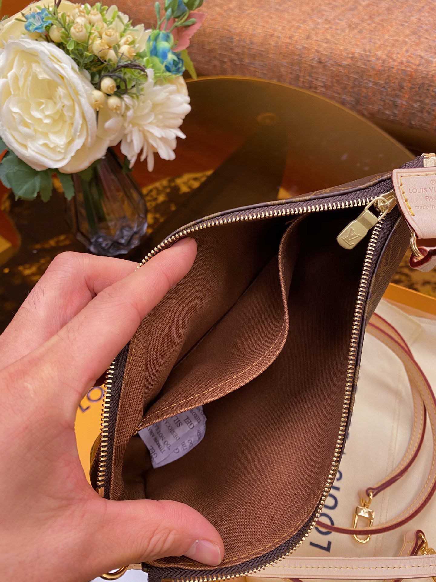 POCHETTE ACCESSOIRES