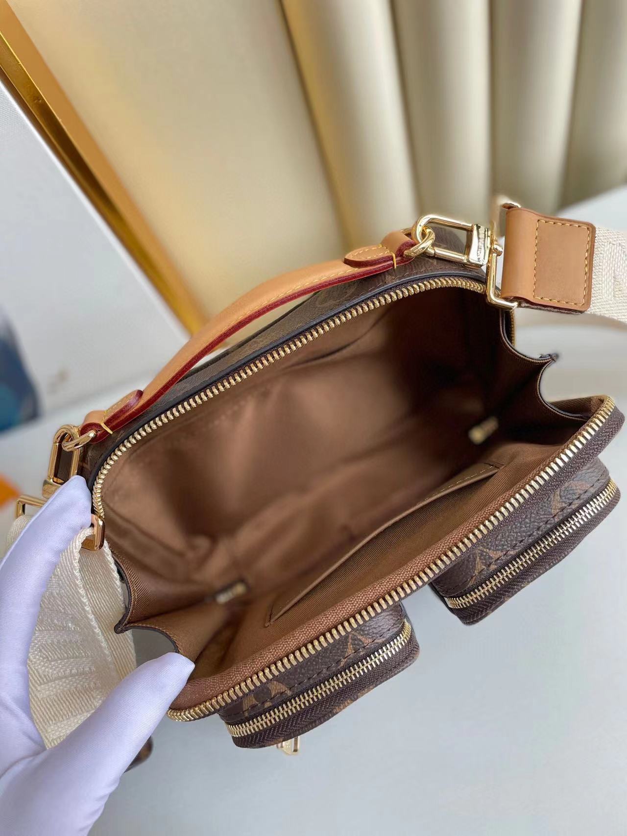 UTILITY CROSSBODY