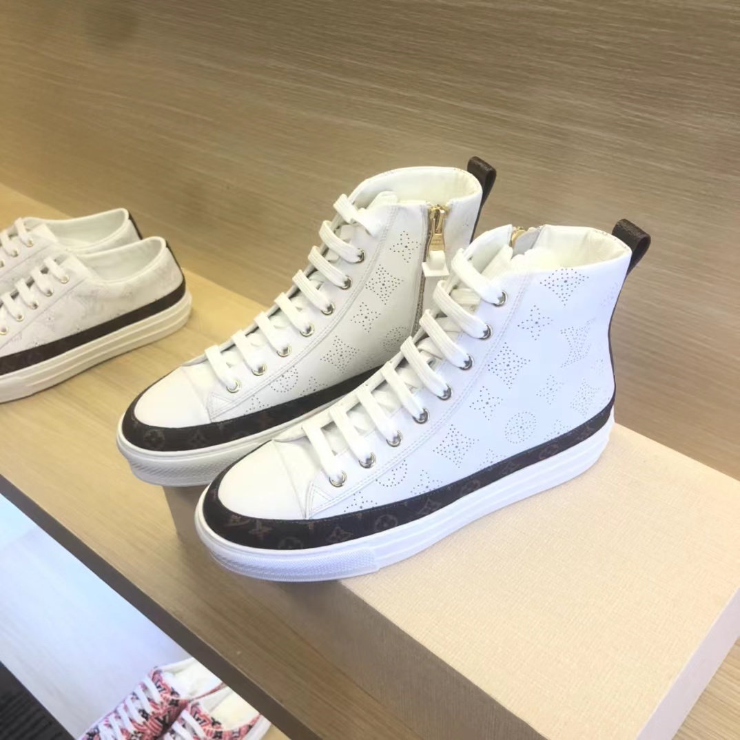l**is V*t*n white stellar monogram high-top sneakers