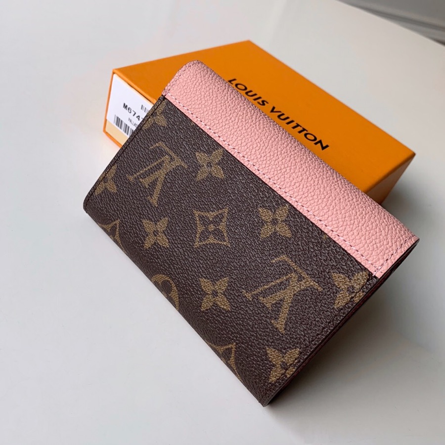 l**is V*t*n monogram wallet credit card holder