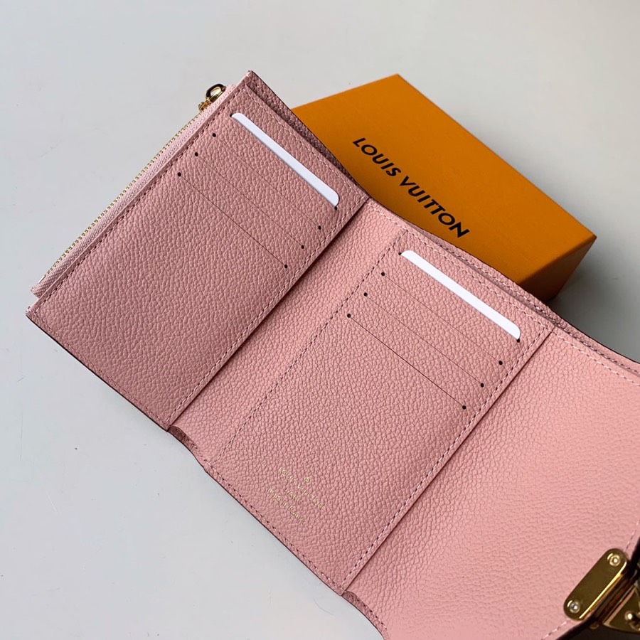 l**is V*t*n monogram wallet credit card holder