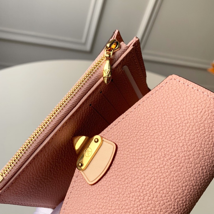 l**is V*t*n monogram wallet credit card holder