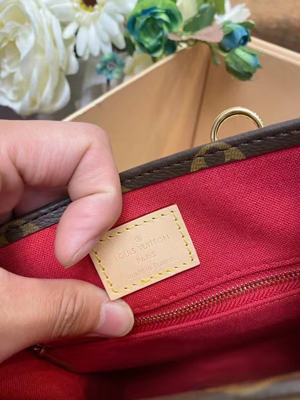 Lv Sac Plat tote