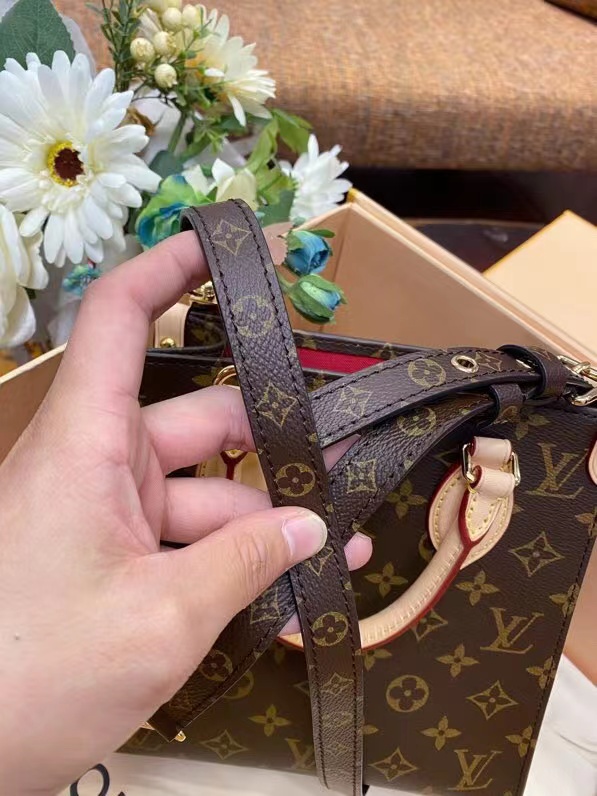 Lv Sac Plat tote