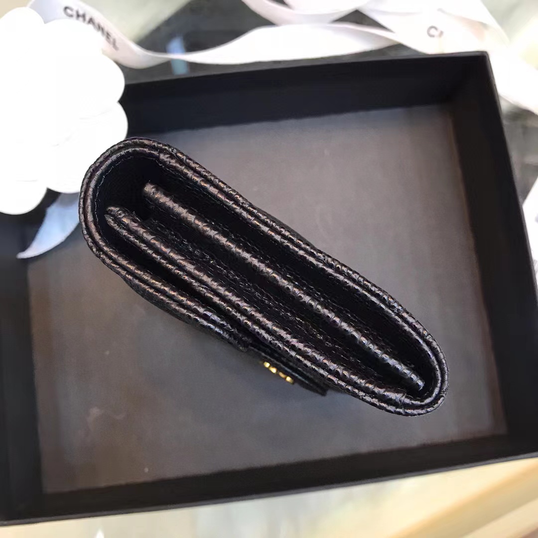 Ch*el classic leather wallet in black