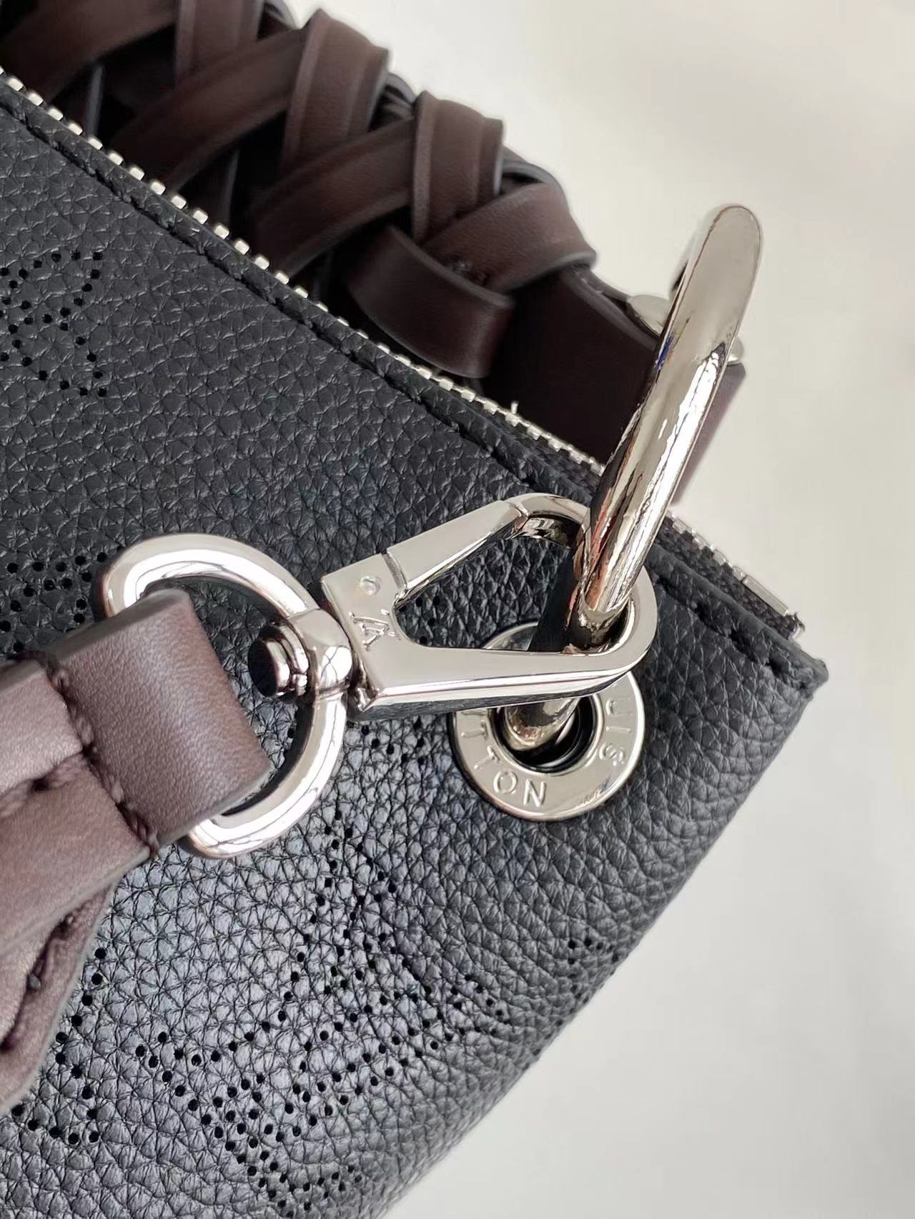 BEAUBOURG HOBO MM