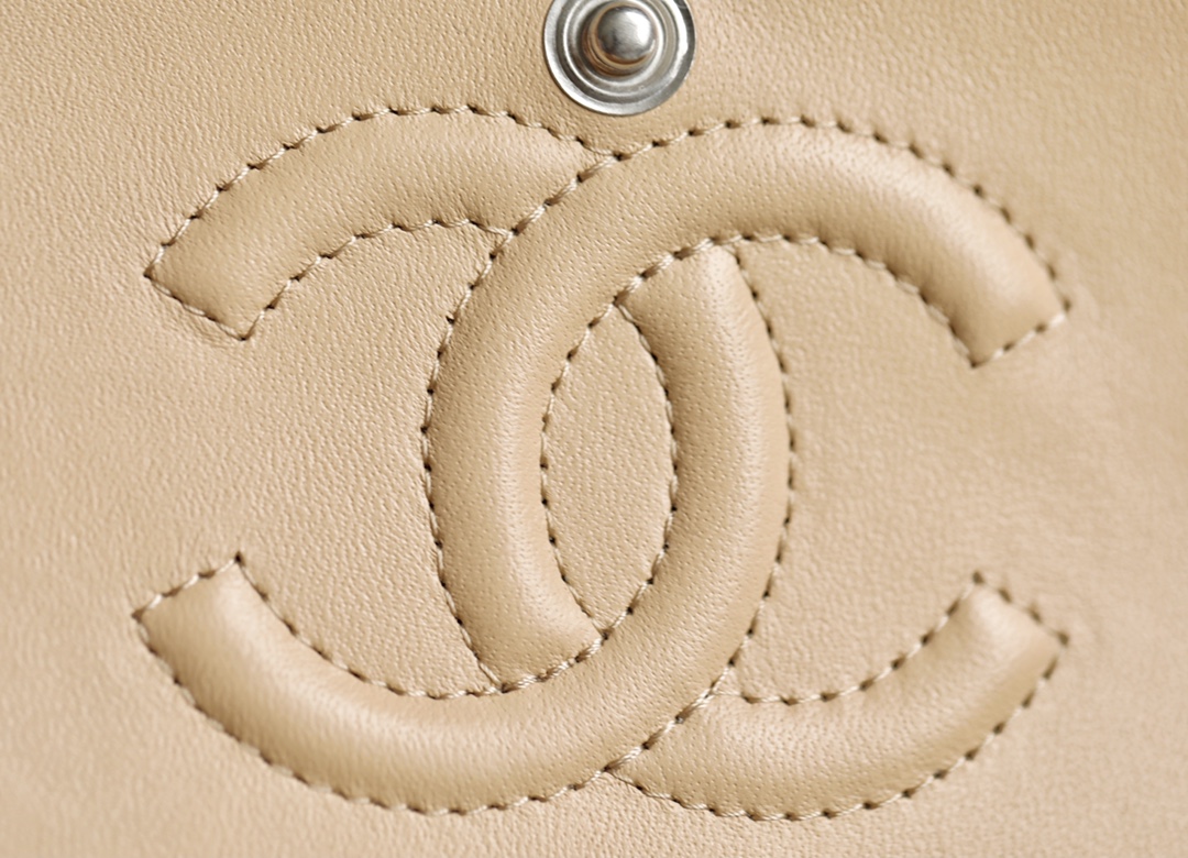 Ch*el small classic flap bag