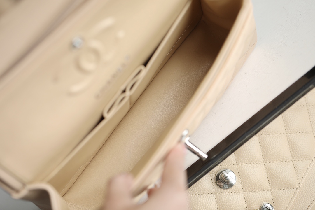 Ch*el small classic flap bag