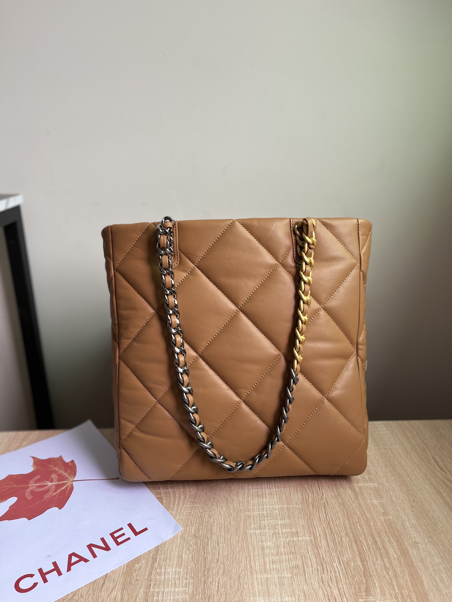 Ch*el 19 shopping bag