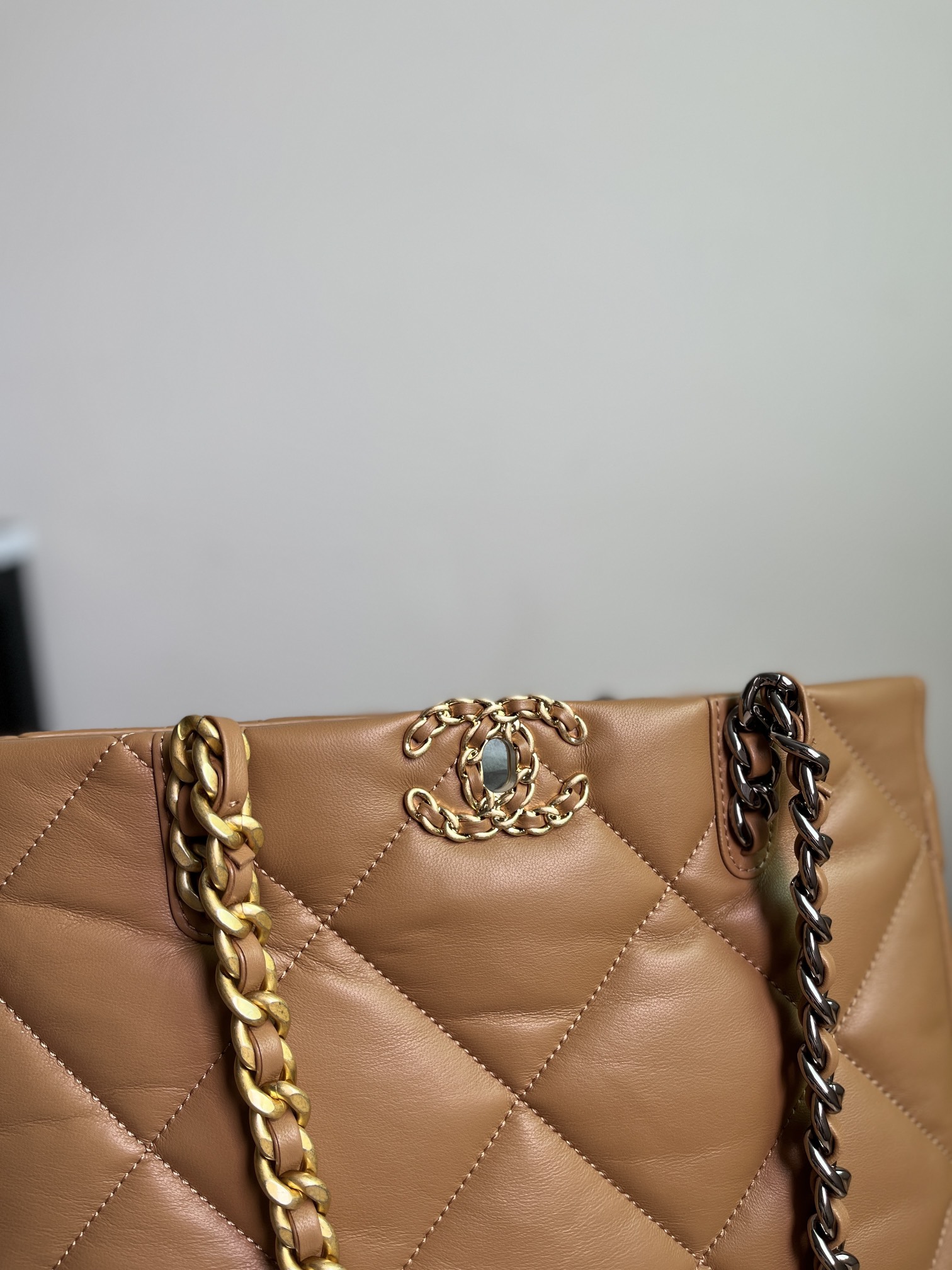 Ch*el 19 shopping bag
