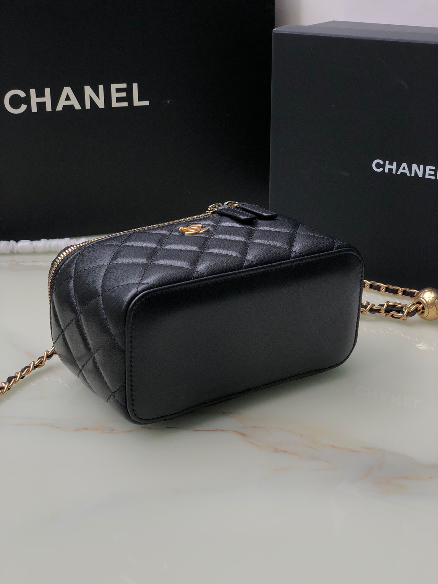 Ch*el classic vanity 22c bag with chain
