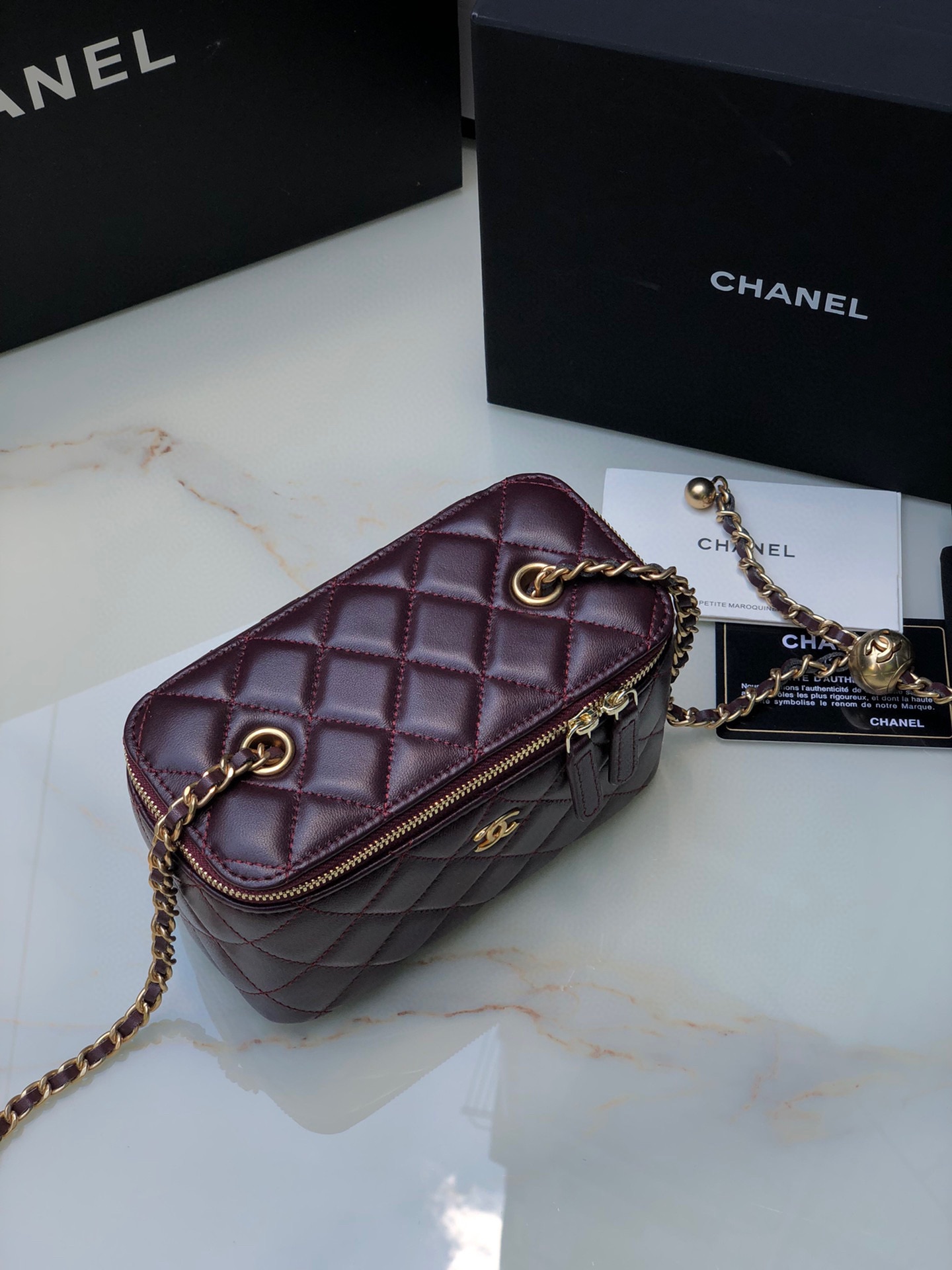 Ch*el classic vanity 22c bag with chain