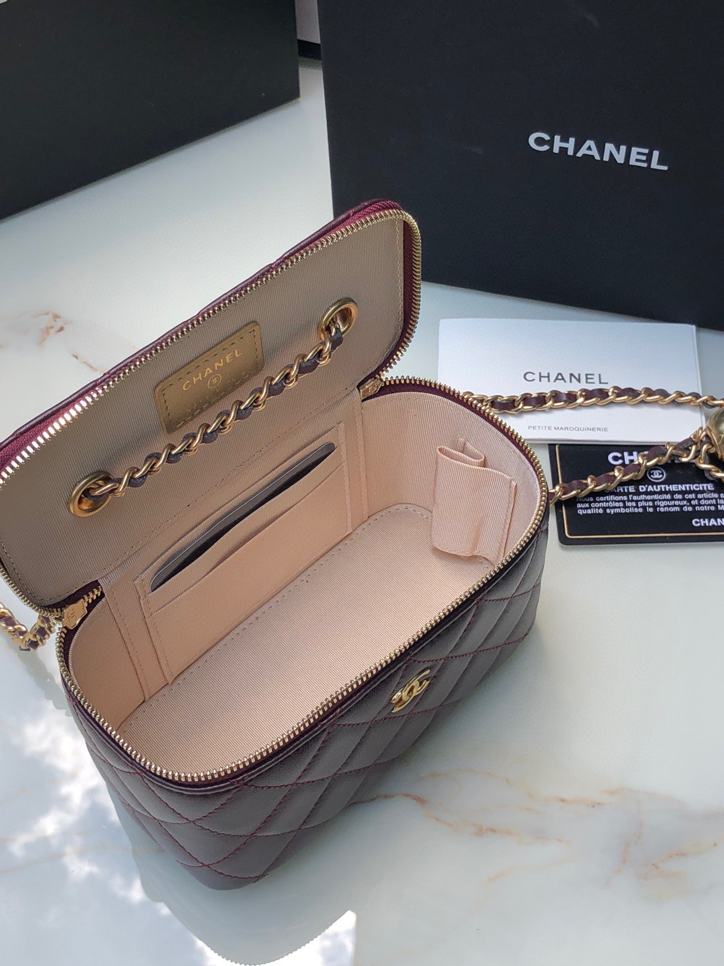 Ch*el classic vanity 22c bag with chain