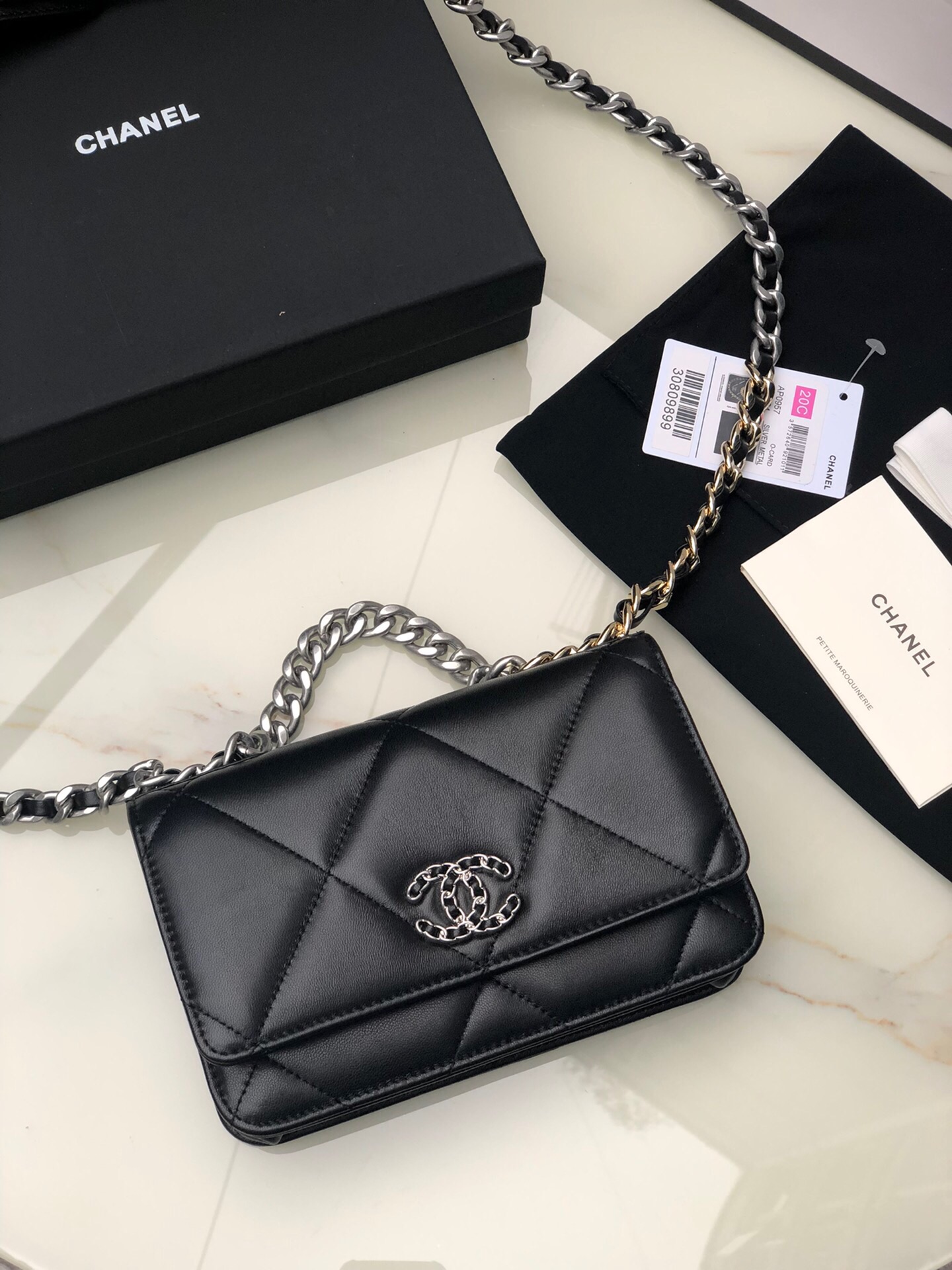 Ch*el 19 wallet on chain