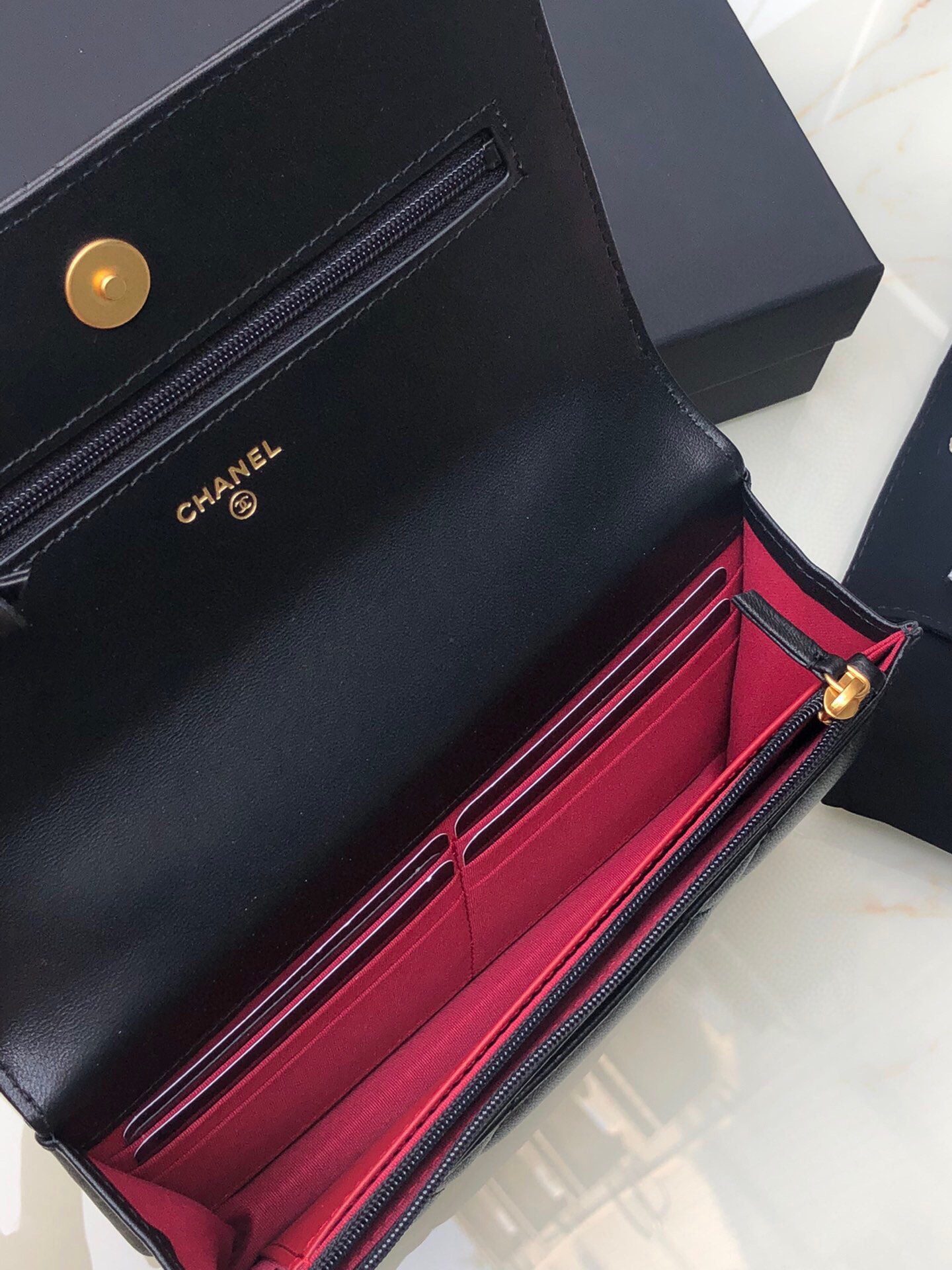Ch*el 19 wallet on chain